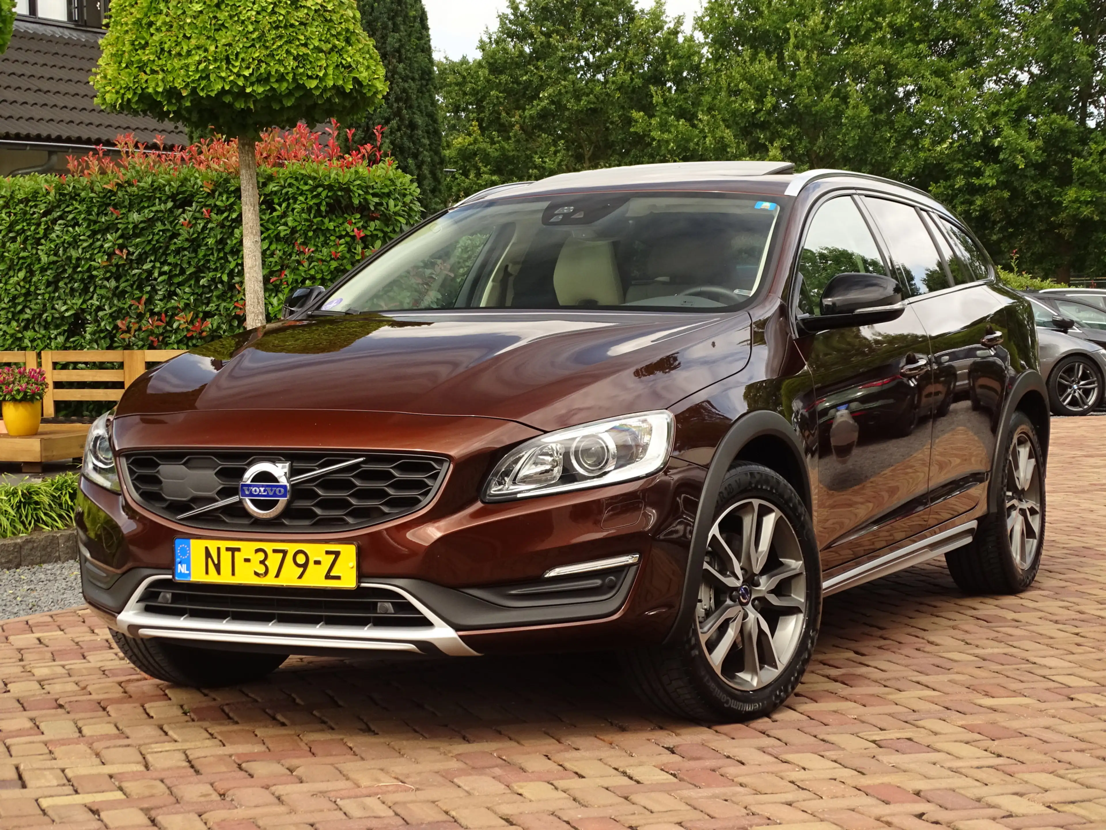 Volvo V60 Cross Country 2.0 T5 Nordic+ | Schuifdak | Camera | Leer | ad.Cr — photo 12