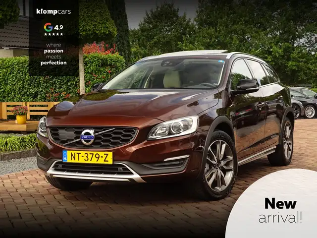 Volvo V60 Cross Country 2.0 T5 Nordic+ | Schuifdak | Camera | Leer | ad.Cr