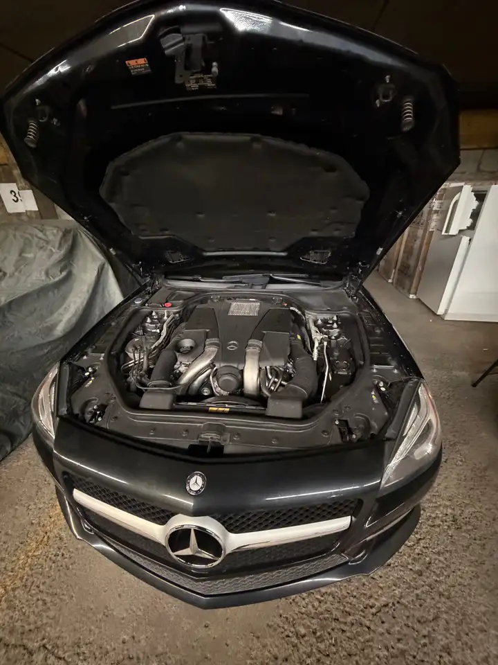 Mercedes-Benz SL снимка Mercedes-Benz SL