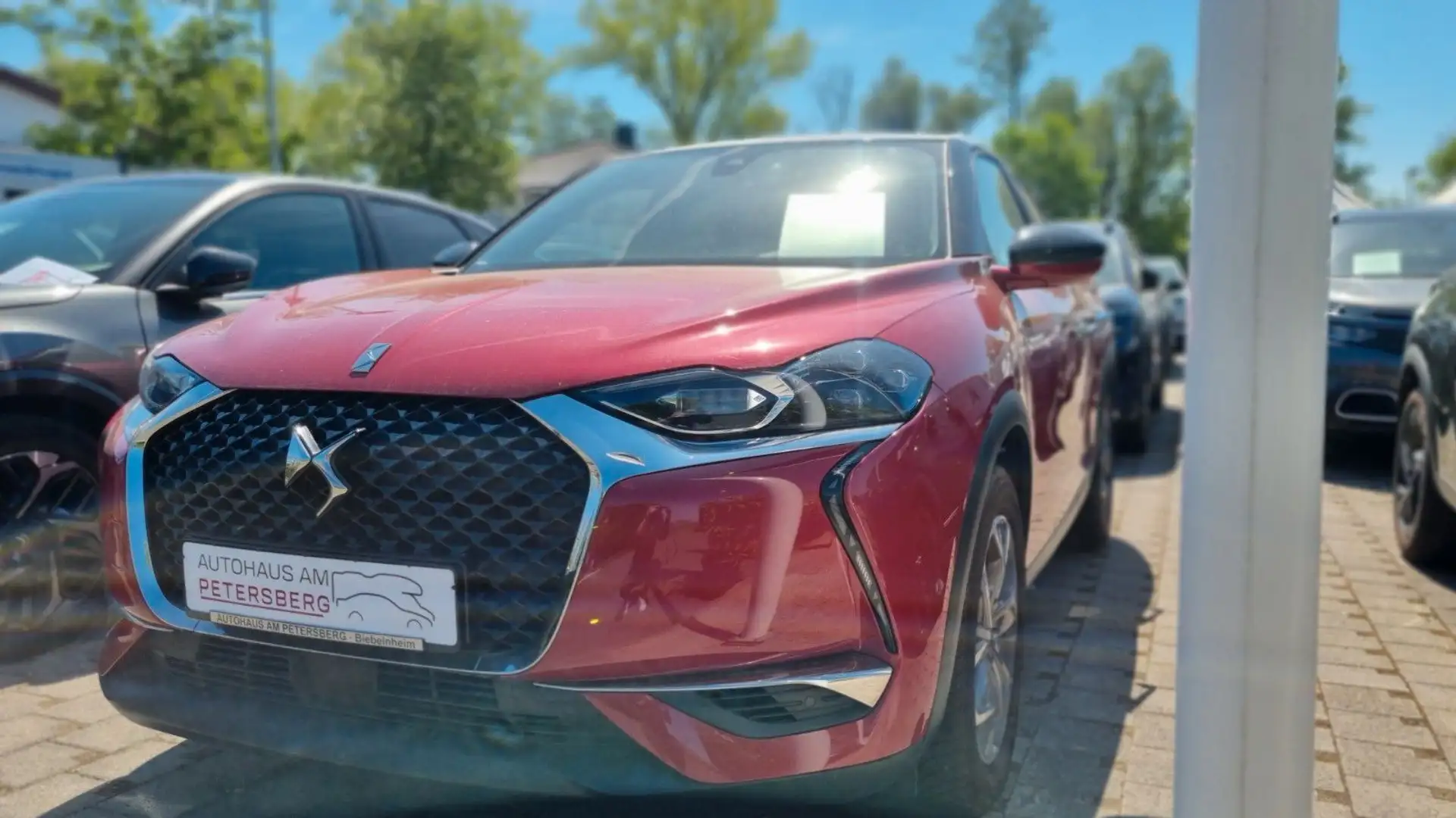 DS Automobiles DS 3 DS 3 Crossback Pure Tech 100 So Chic Rojo - 2