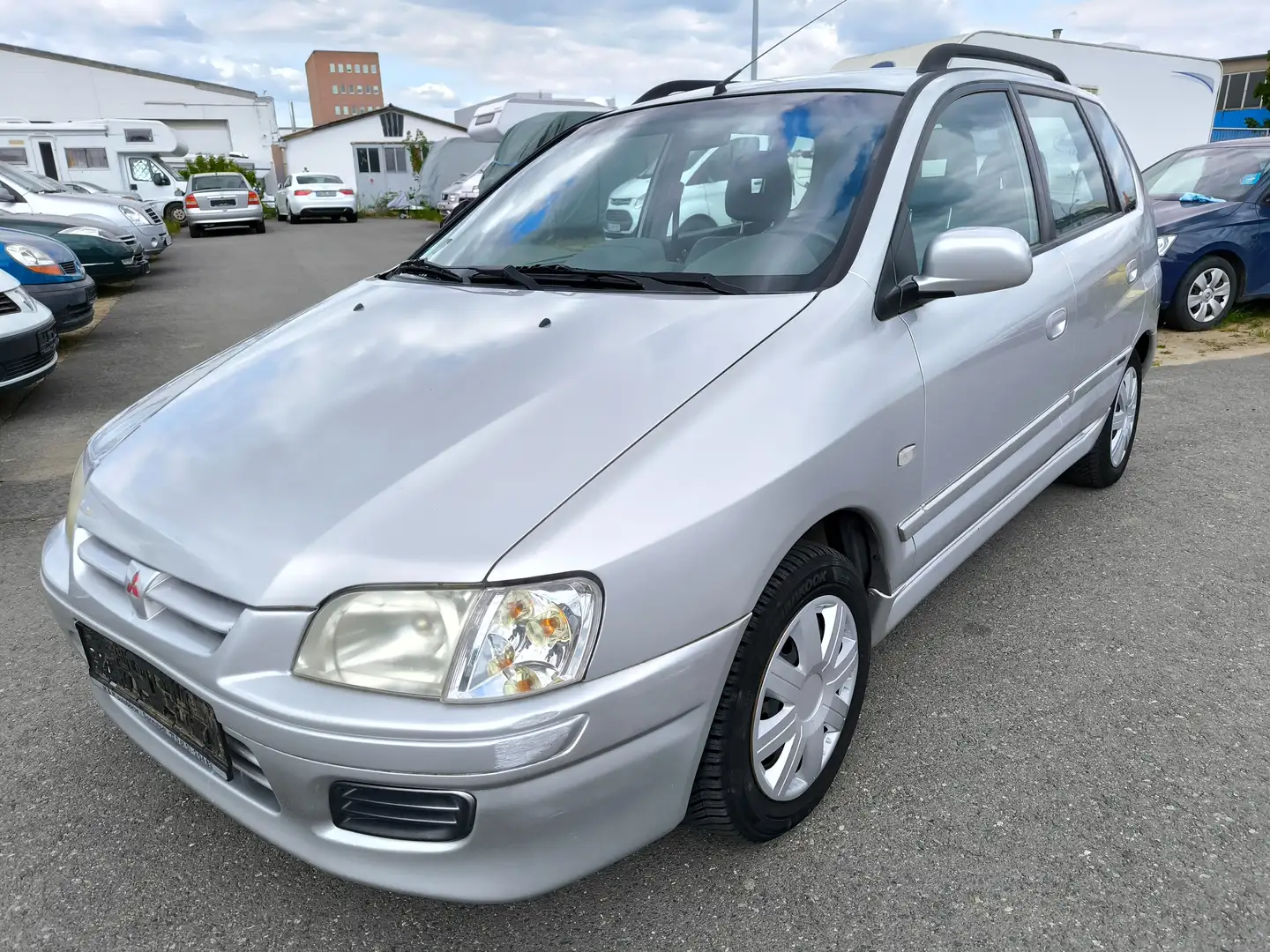 Mitsubishi Space Star Comfort 1600 Plateado - 2