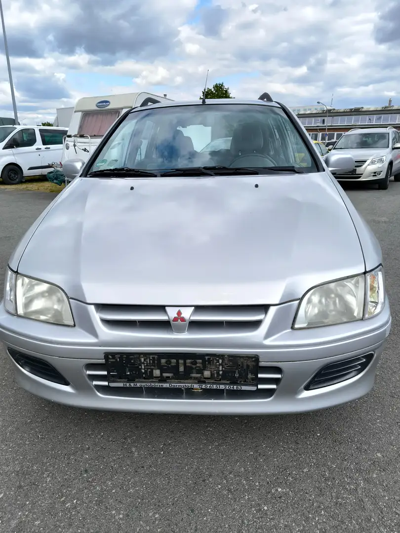 Mitsubishi Space Star Comfort 1600 Plateado - 1