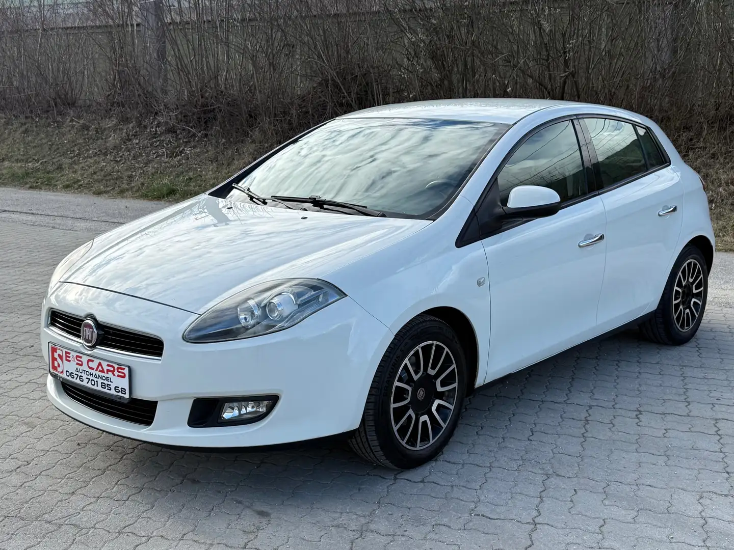 Fiat Bravo 1.4 Turbo *Top Zustand* *Pickerl + Service NEU* Weiß - 2