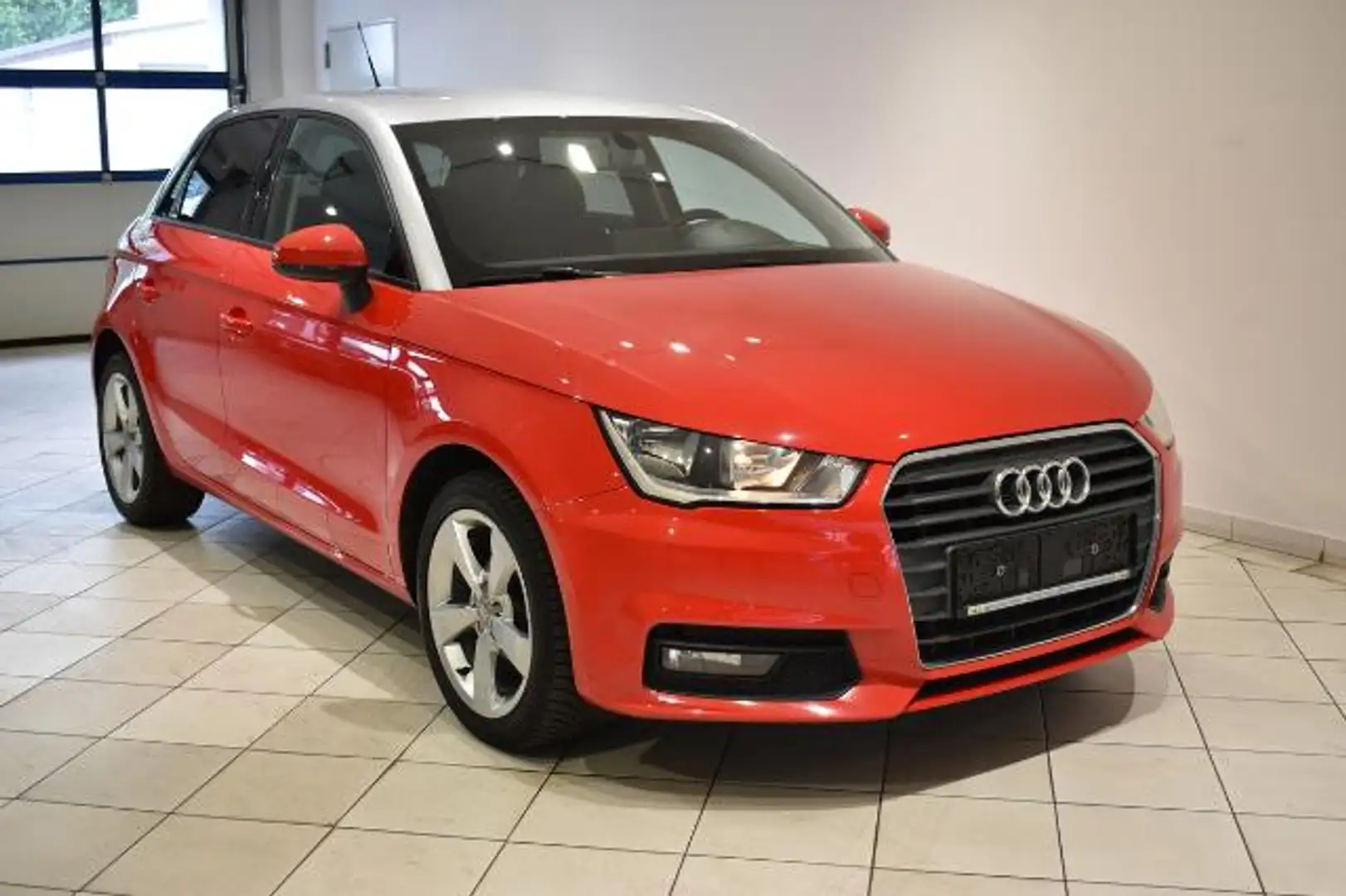 Audi A1 Sportback 1.0TFSI SHZ GRA PDC Klima Rot - 1