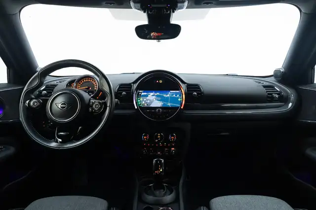 Mini Clubman view 4