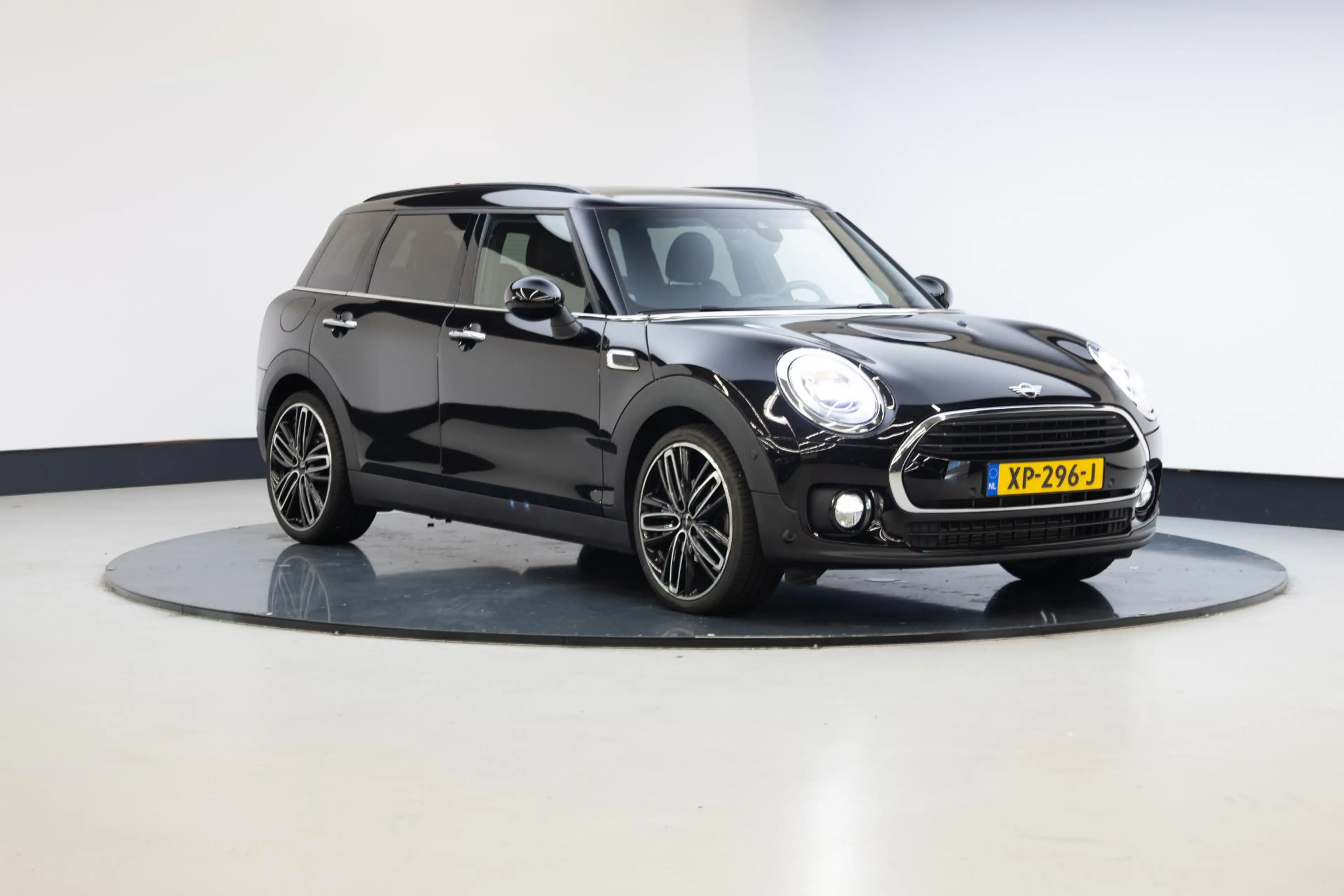 MINI Cooper Clubman 1.5 Business Edition