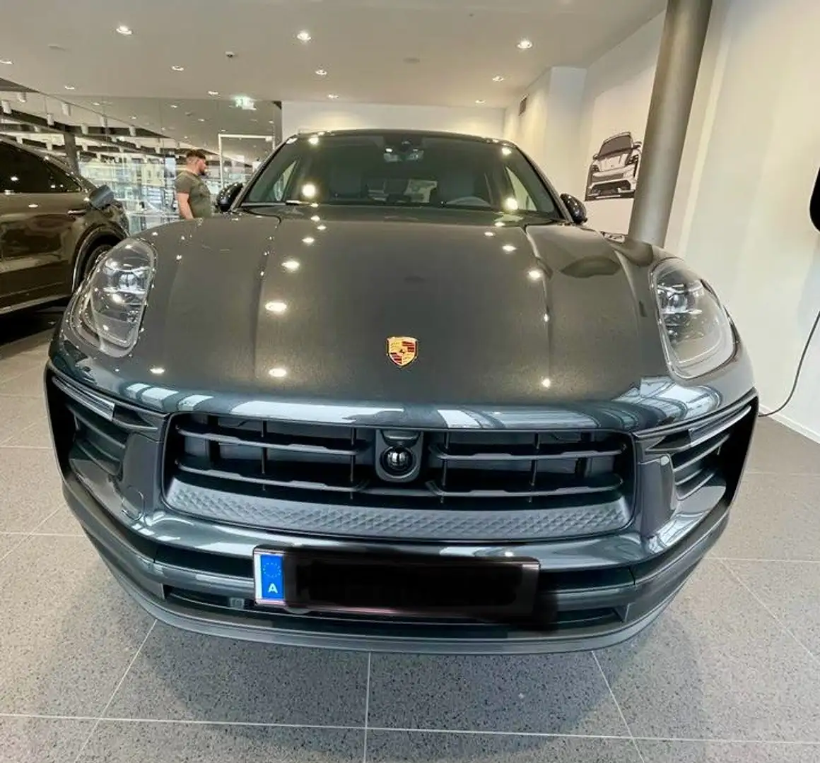 Porsche Macan Letztes Verbrennermotormodell!! Grau - 1