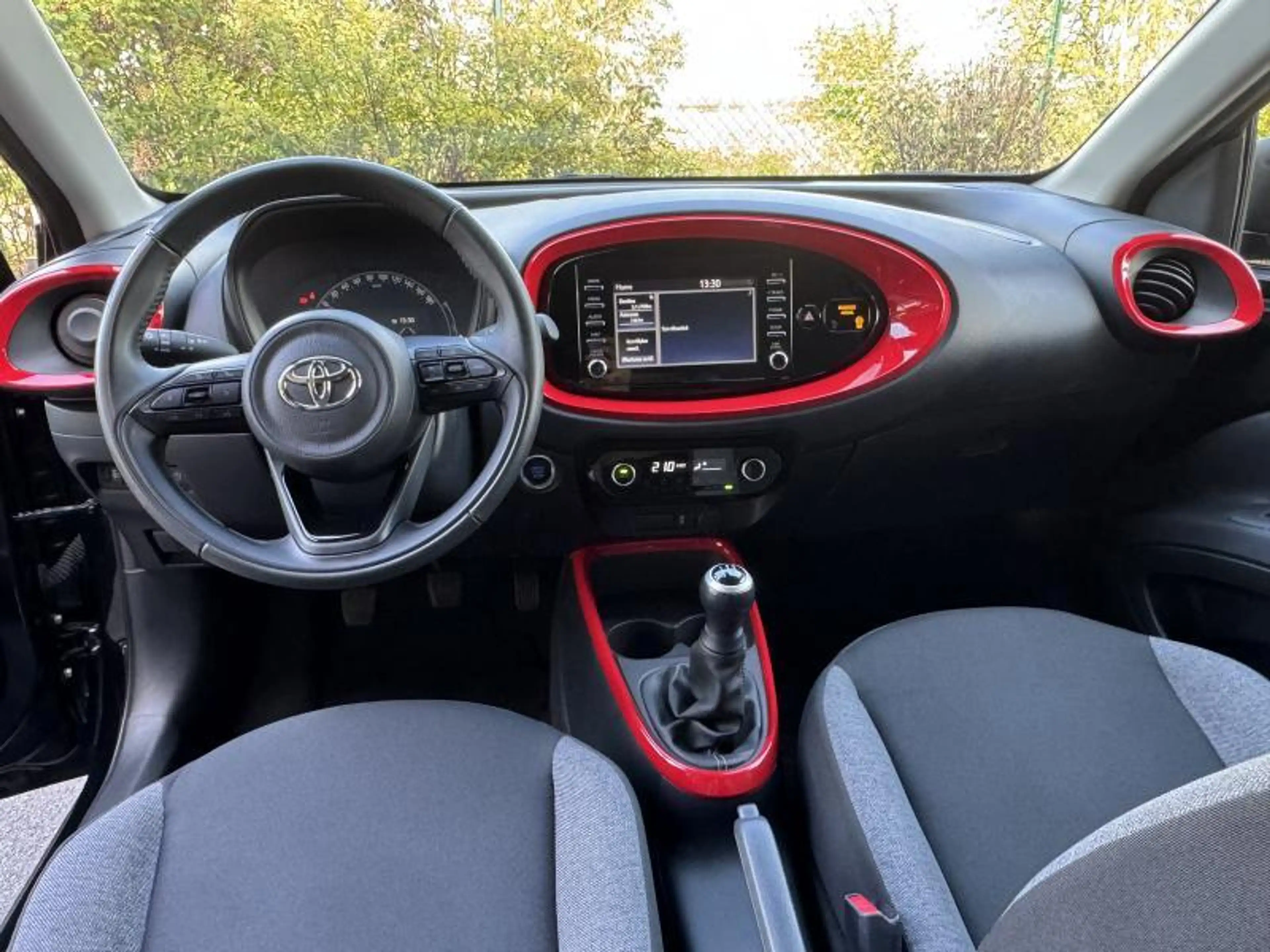 Toyota Aygo X Play — photo 4