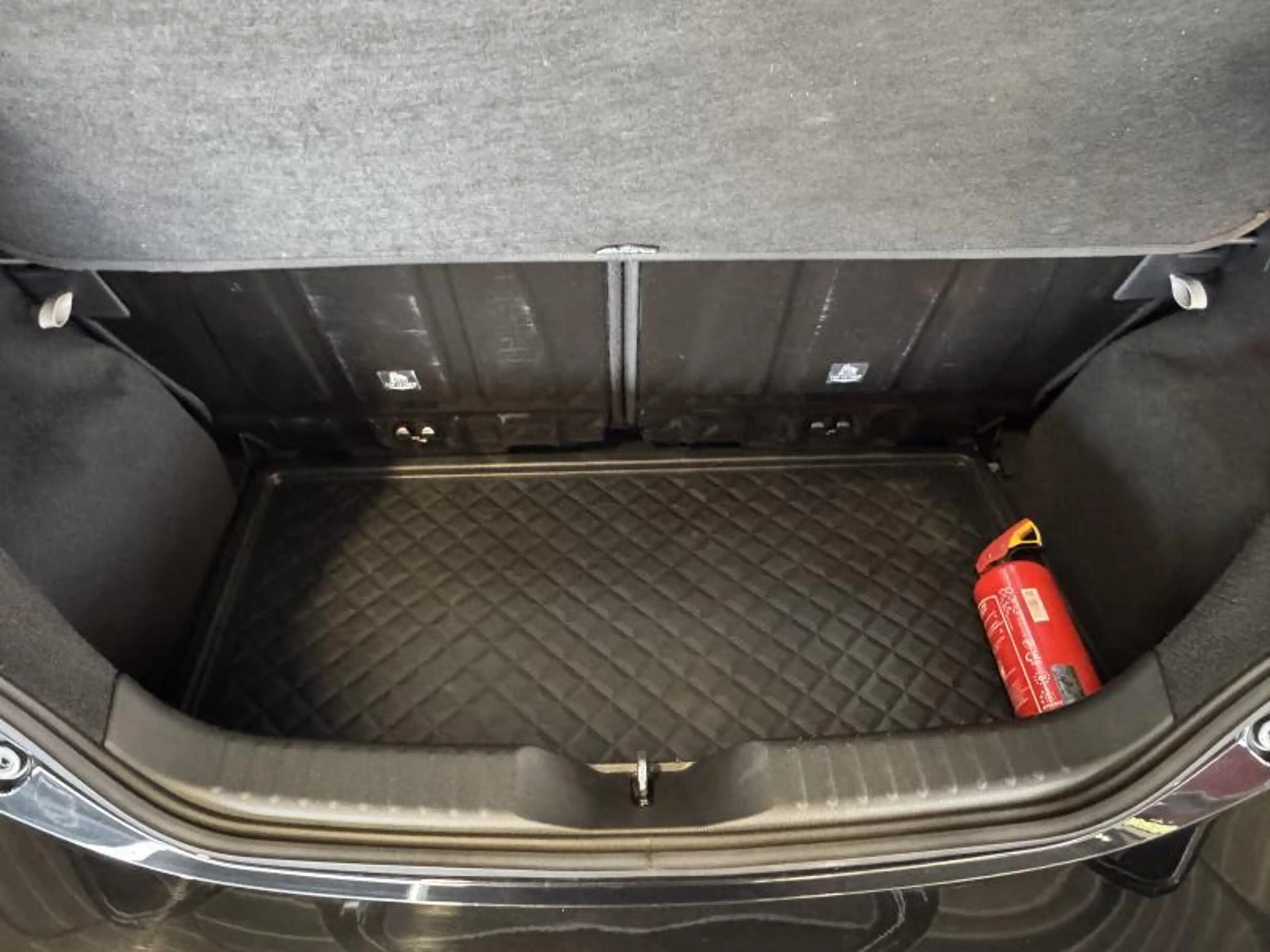 Toyota Aygo X Play — photo 13