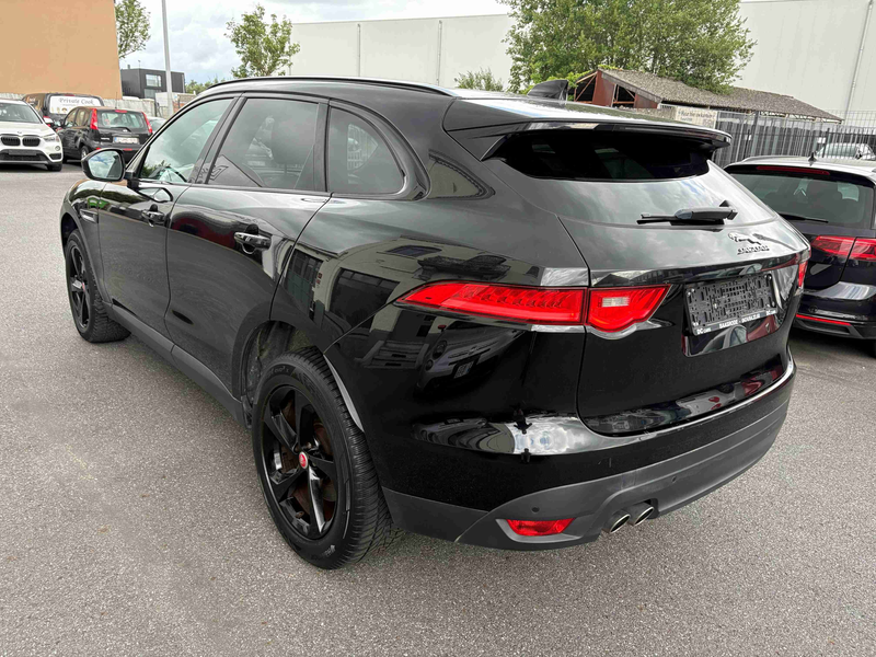 Jaguar F-Pace F-Pace 2.0 D AWD Limited Edition Prestige — photo 4