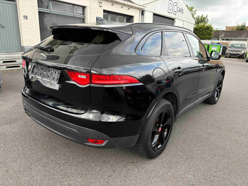 Jaguar F-Pace F-Pace 2.0 D AWD Limited Edition Prestige — photo 3