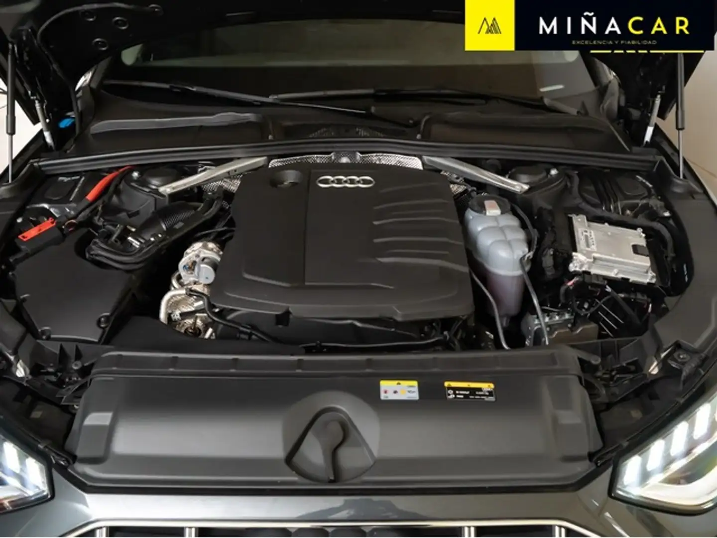Audi A4 allroad 40 TDI quattro S-Tronic 150kW Gris - 2