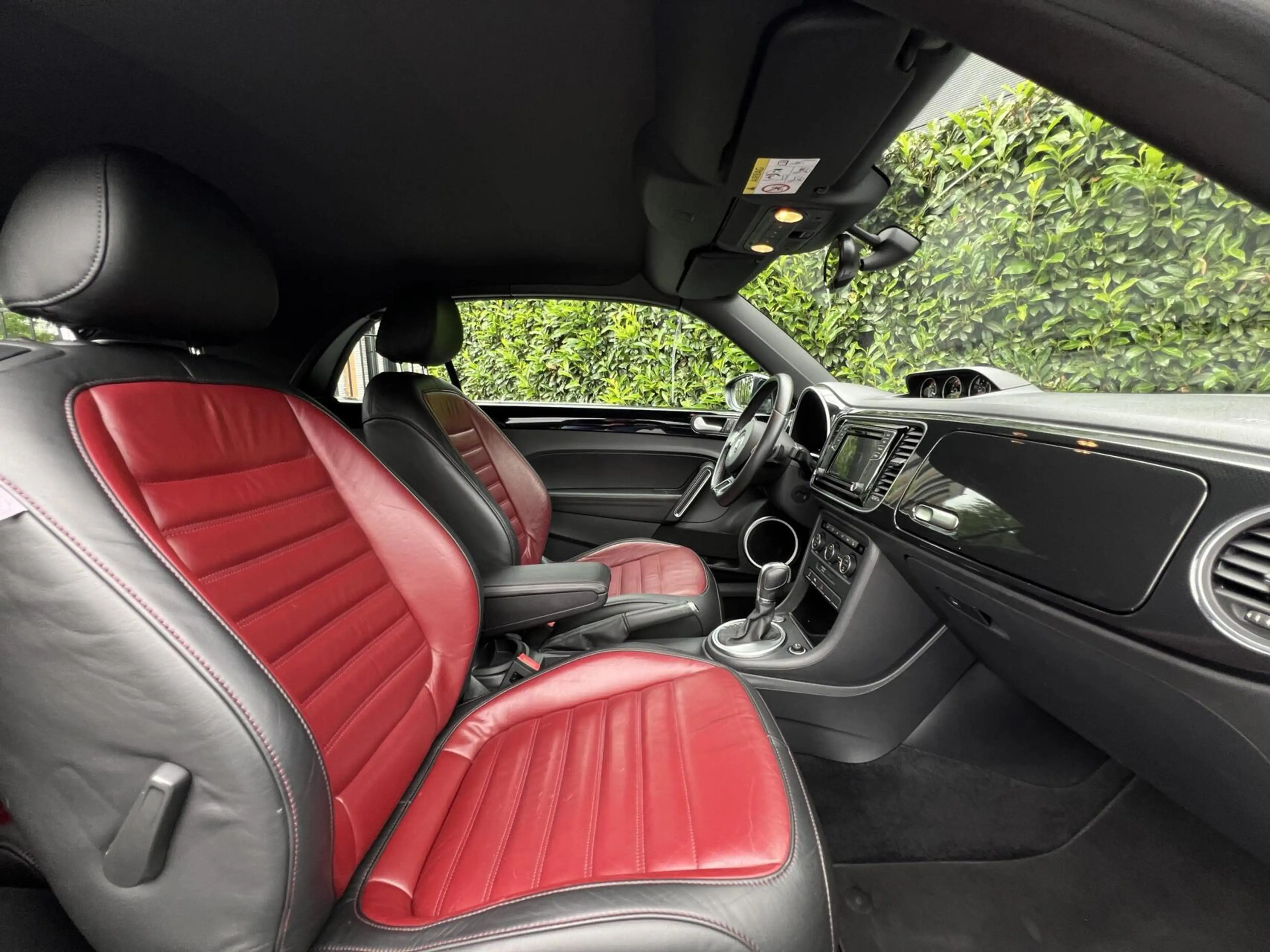 Volkswagen Beetle Cabriolet 1.4 TSI Sport BlueMotion, NL AUTO, NAP L — photo 9