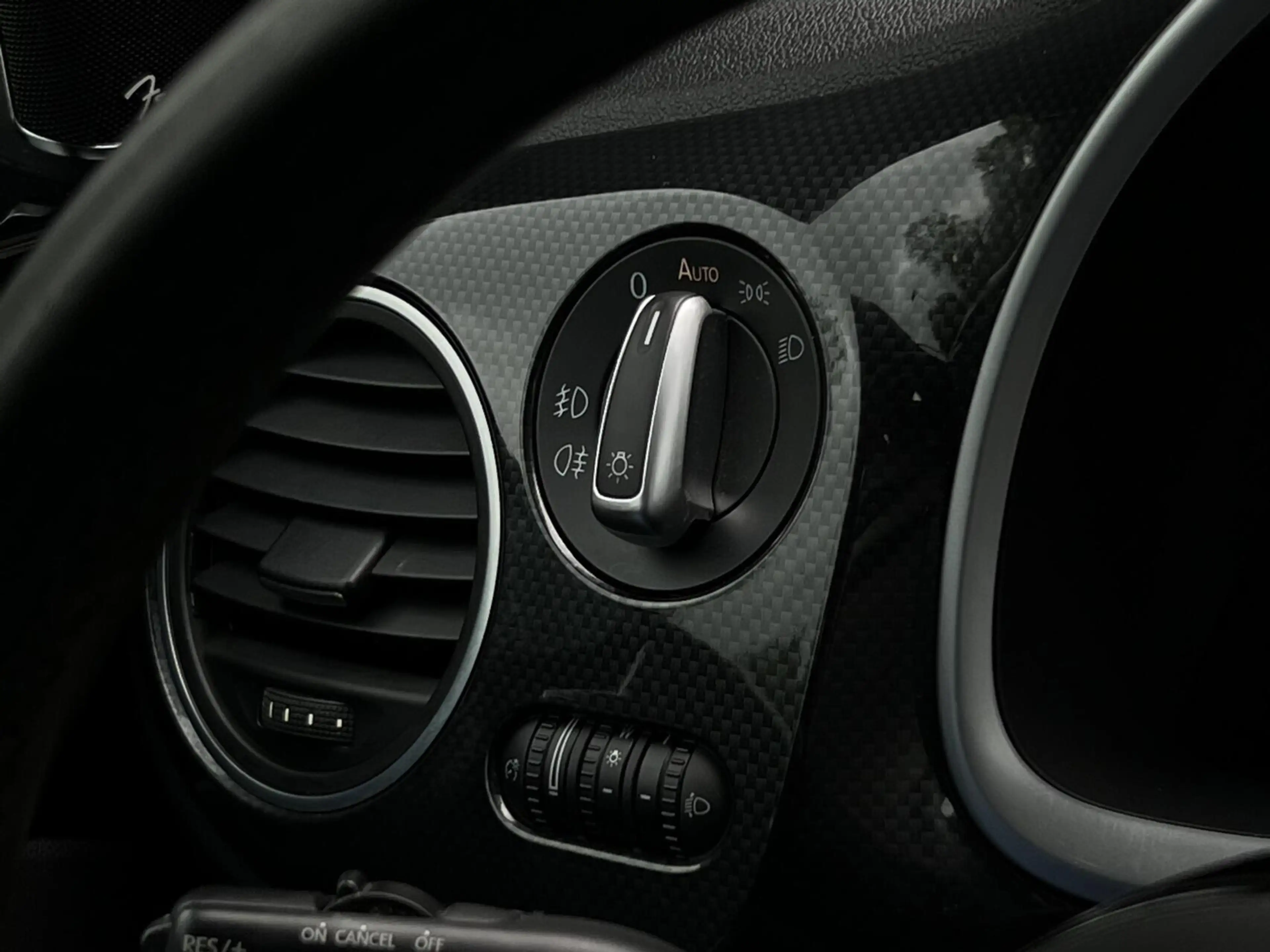 Volkswagen Beetle Cabriolet 1.4 TSI Sport BlueMotion, NL AUTO, NAP L — photo 36
