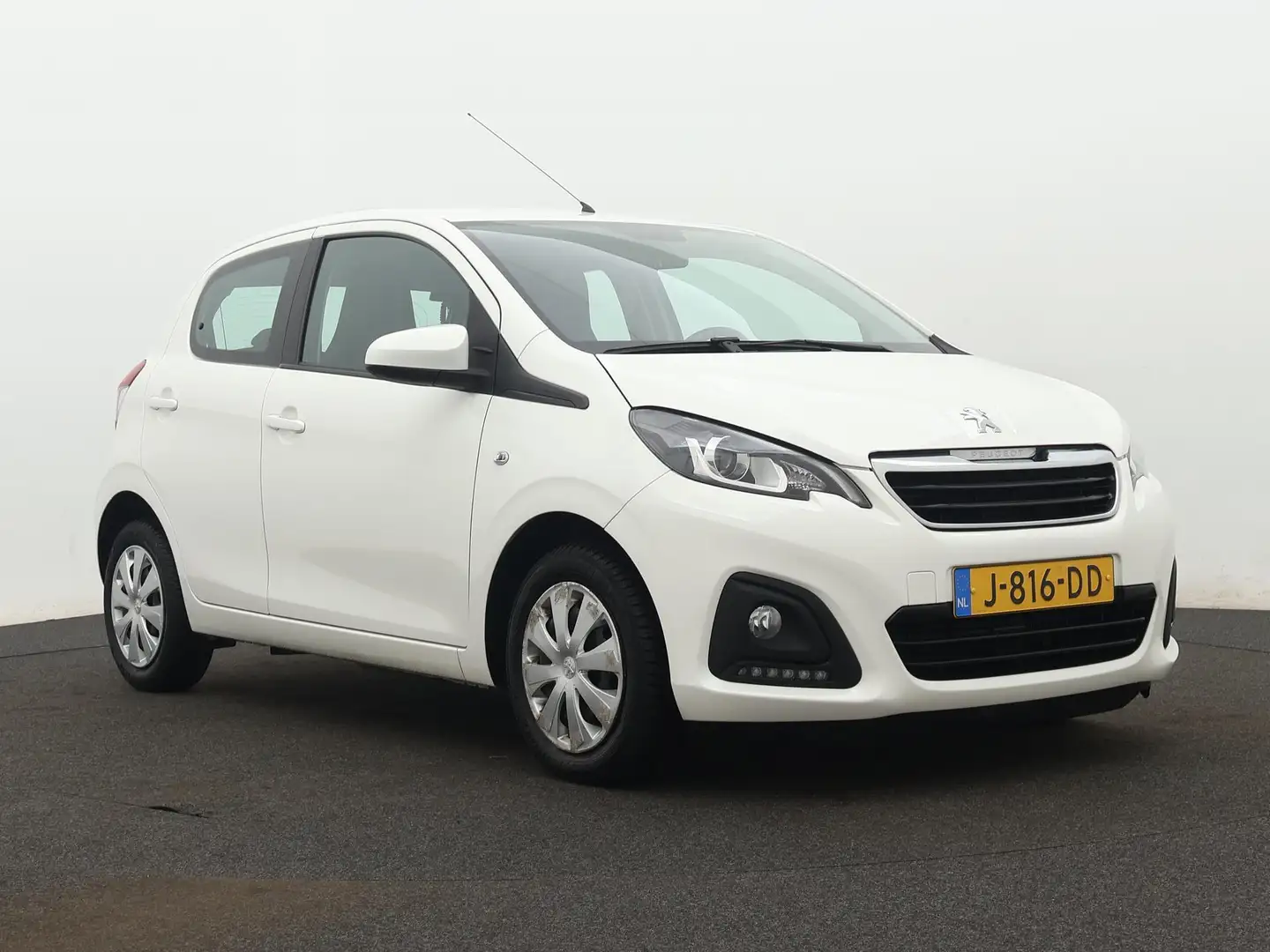 Peugeot 108 Active Pack Premium 72pk | Airco | Bluetooth | All Wit - 2