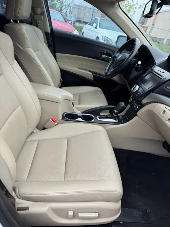 Acura ILX снимка Acura ILX