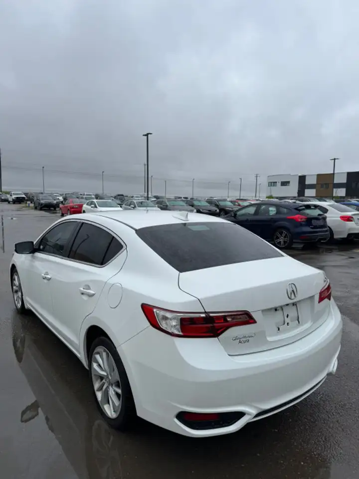 Acura ILX снимка Acura ILX