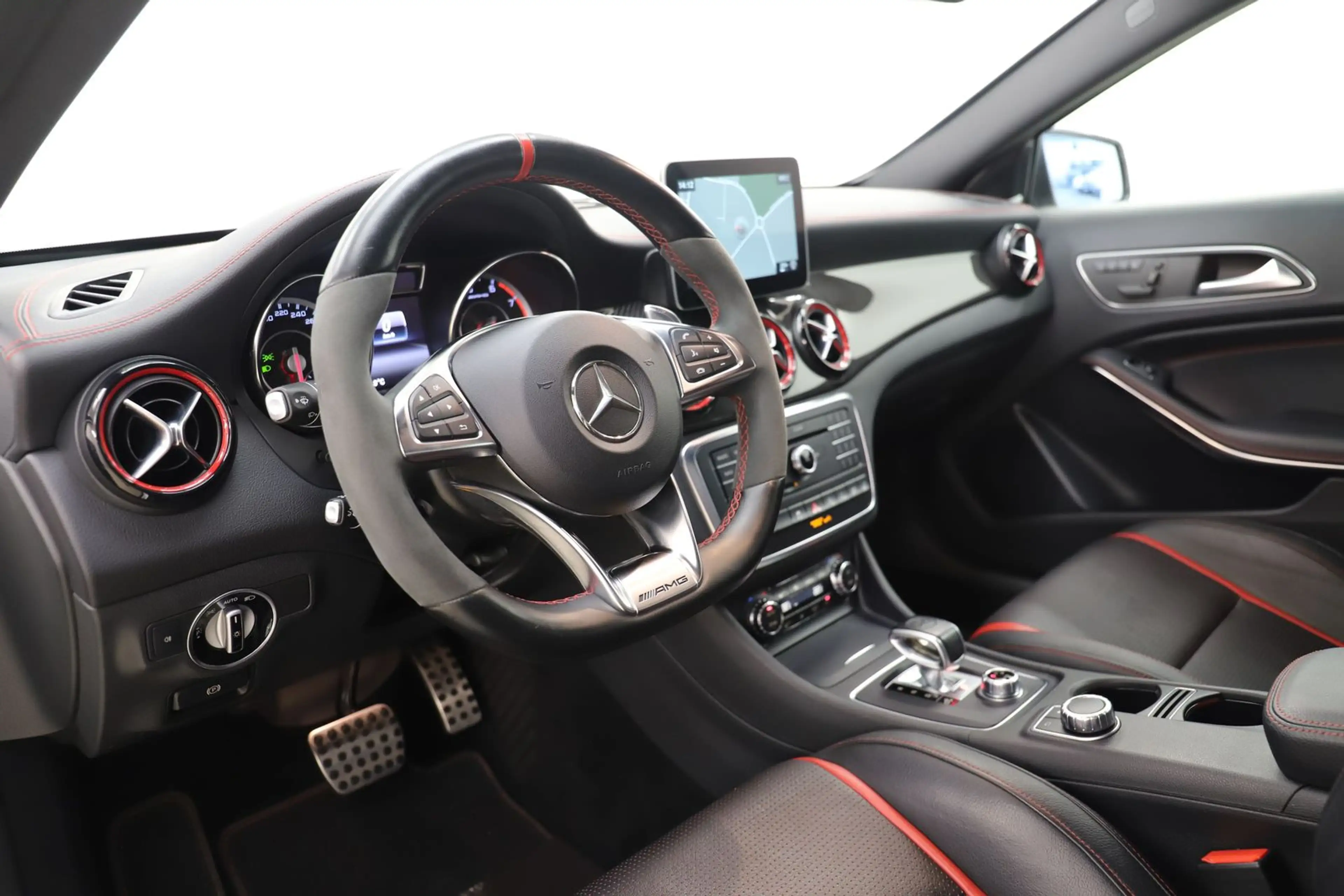 Mercedes-Benz GLA 45 AMG 381PS 7G 4M CARBON PAGA Performance — photo 13
