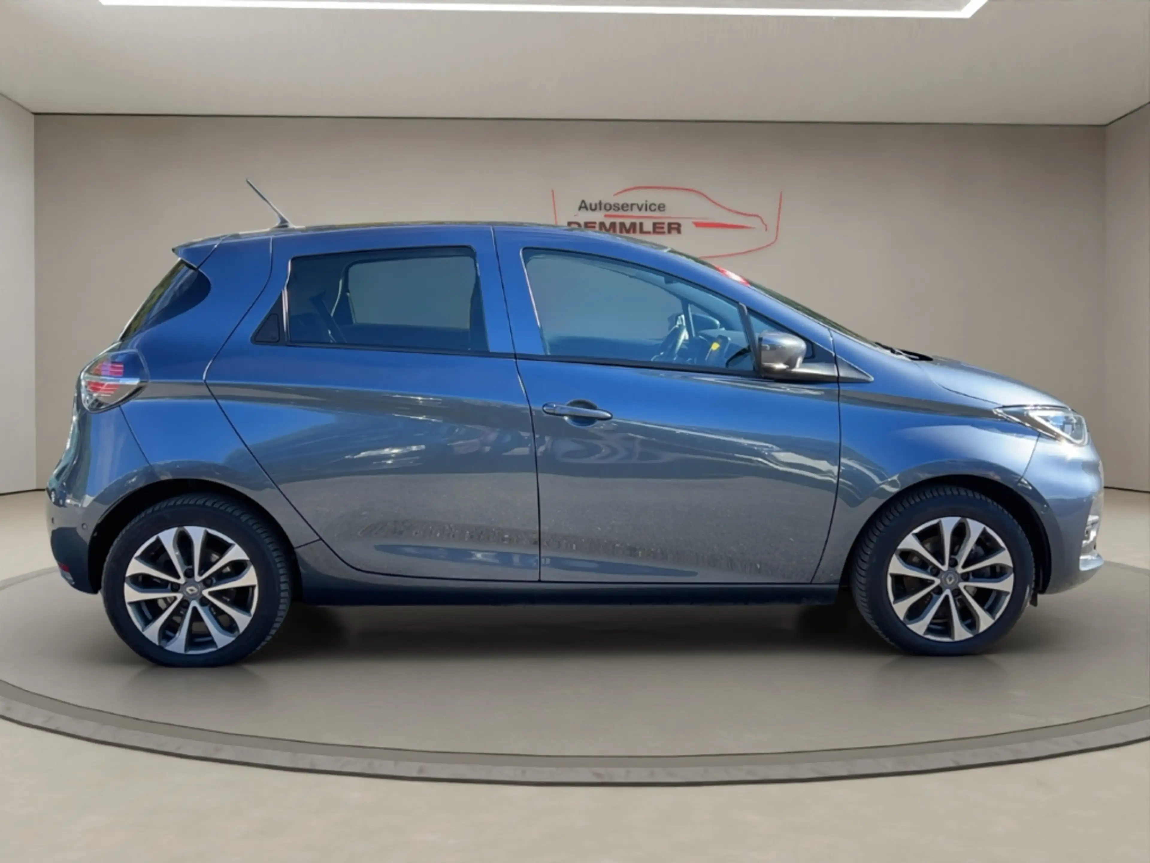 Renault ZOE Intens,LED,Winterpaket,Navi,R.-Kamera,Klima — photo 4