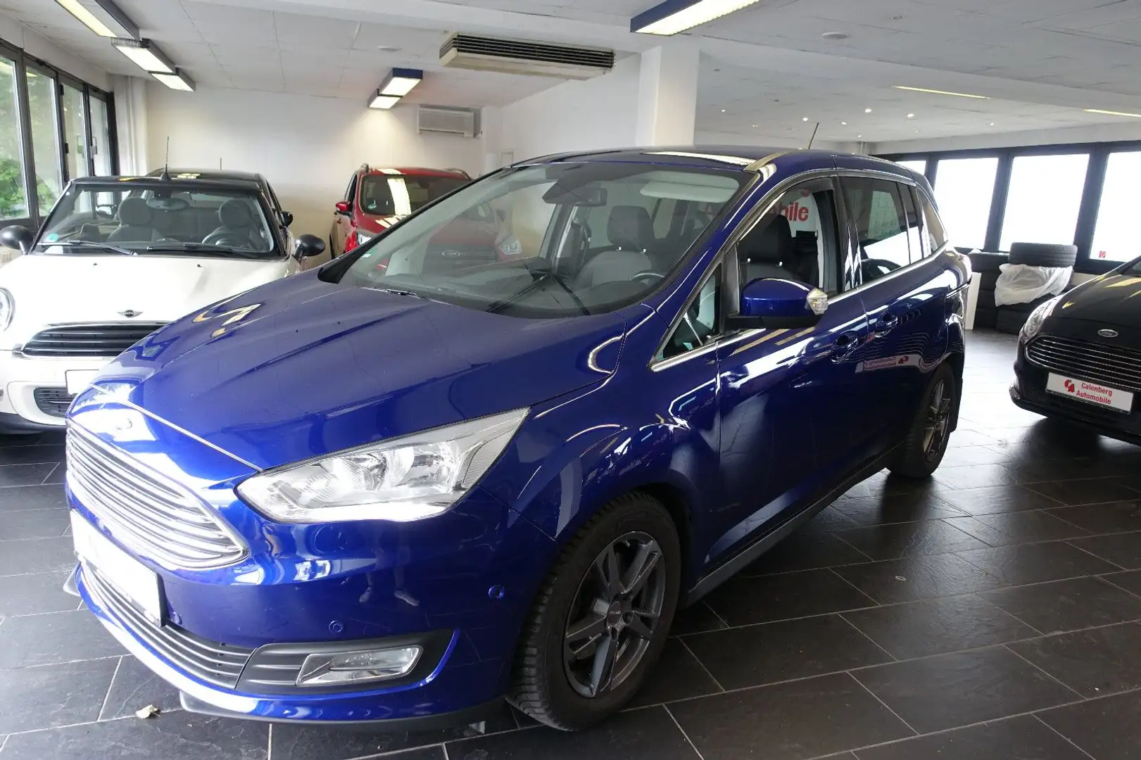 Ford Grand C-Max Grand C-MAX Titanium Blau - 2