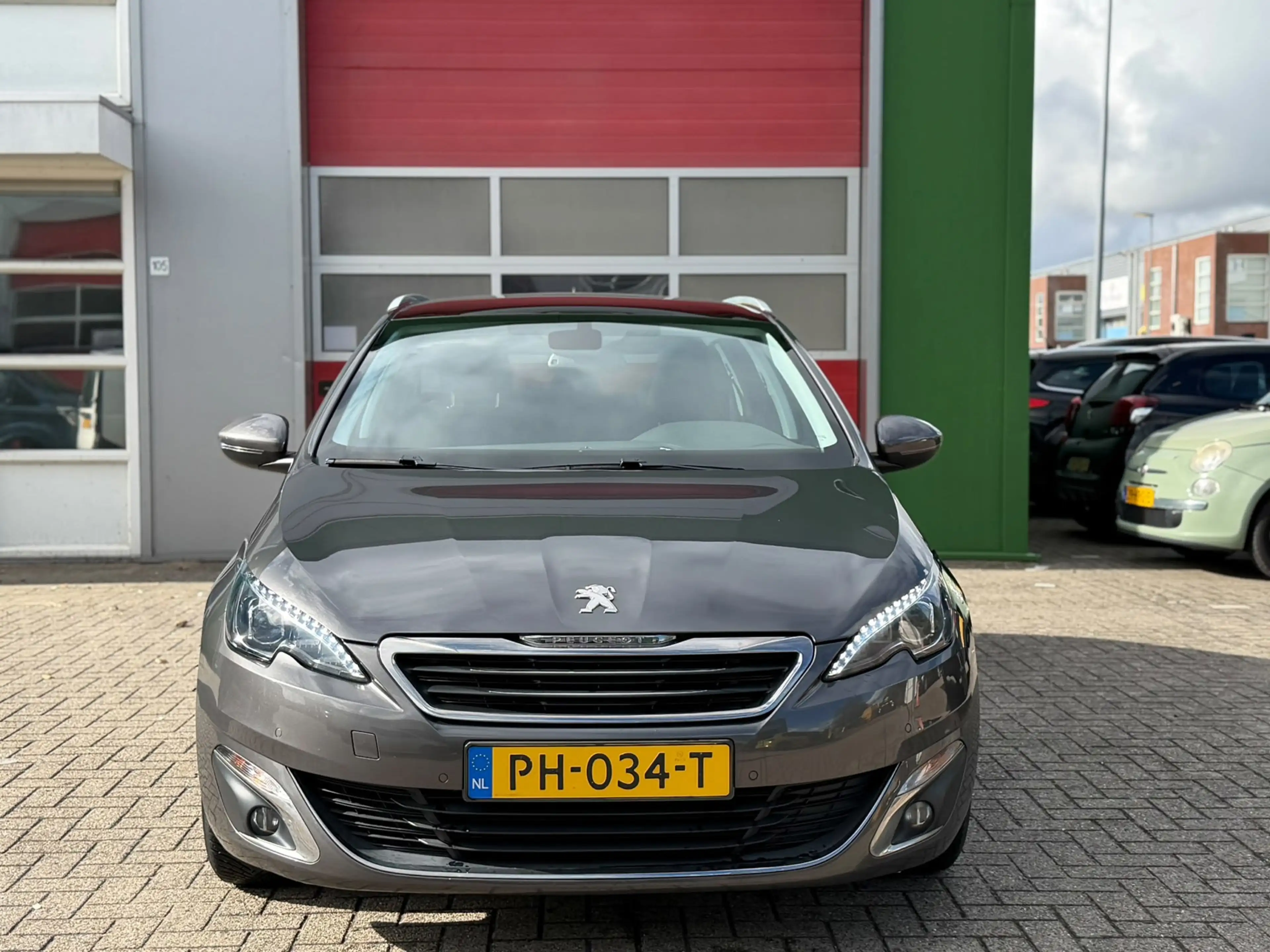 Peugeot 308 SW 1.2 PureTech Blue Lease Premium PDC AIRCO CRUIS — photo 2
