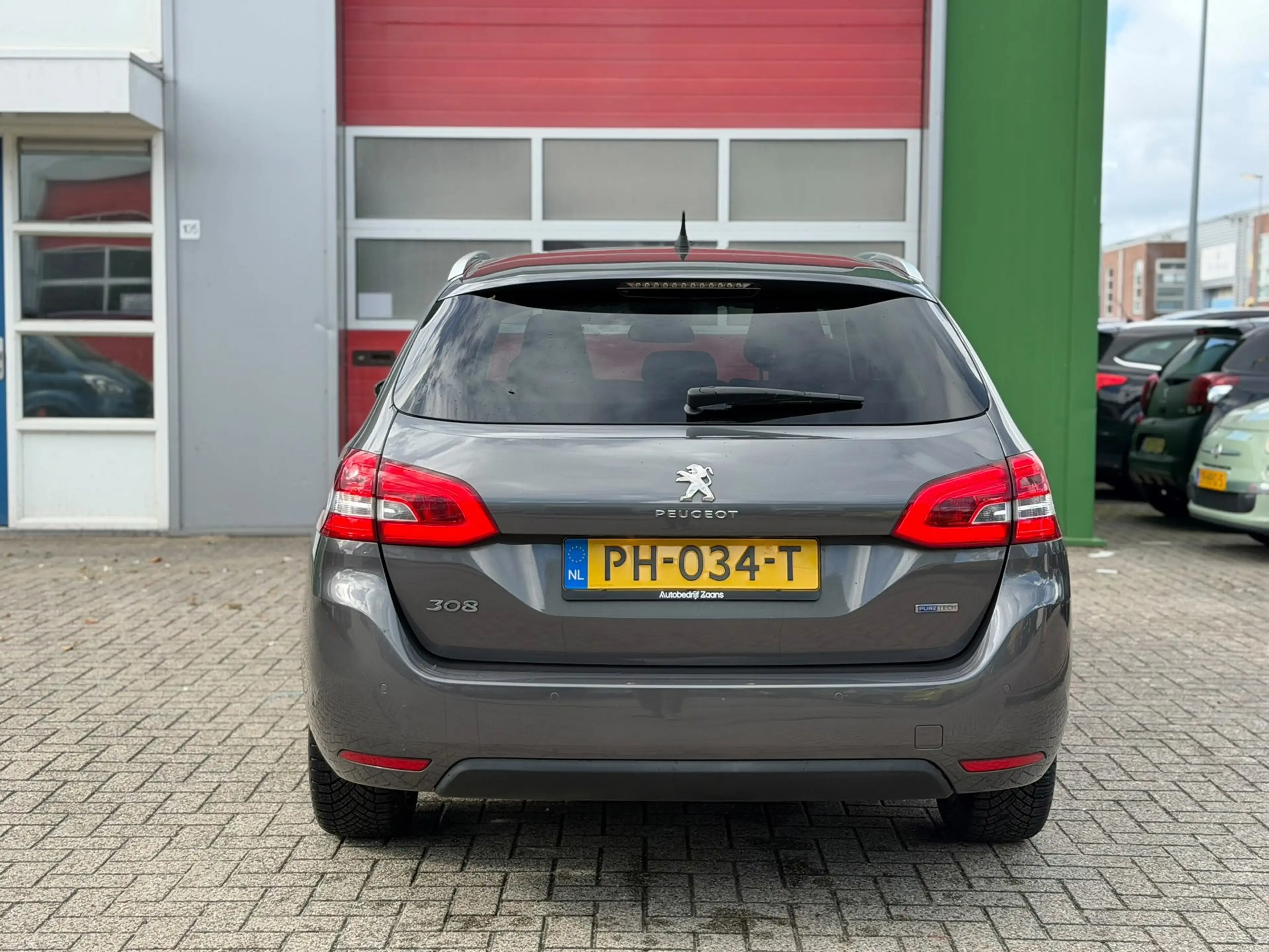 Peugeot 308 SW 1.2 PureTech Blue Lease Premium PDC AIRCO CRUIS — photo 5