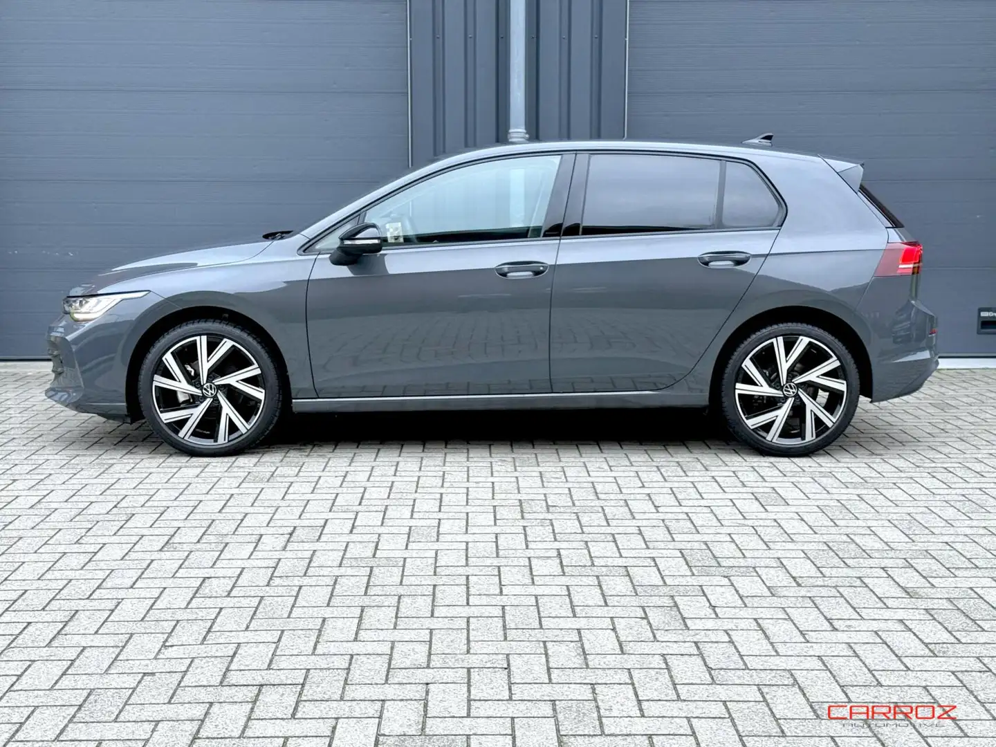 Volkswagen Golf 1.5 eTSI Life Edition ACC LED Ambiance CarPlay Gris - 2