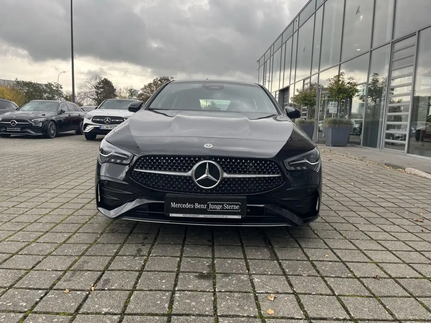 Mercedes-Benz CLA 180 AMG+AMBIENTE+KAM+LED+Keyl Schwarz - 2
