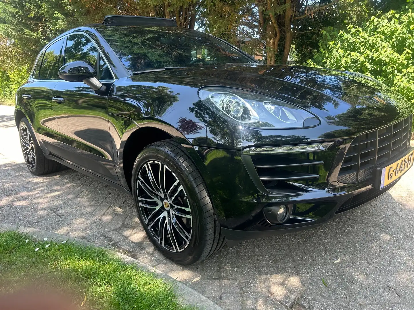 Porsche Macan 3.0 S  340 pk Zwart - 1