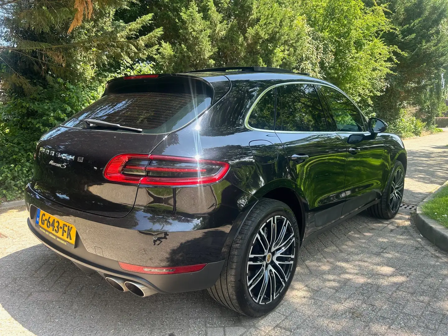 Porsche Macan 3.0 S  340 pk Zwart - 2