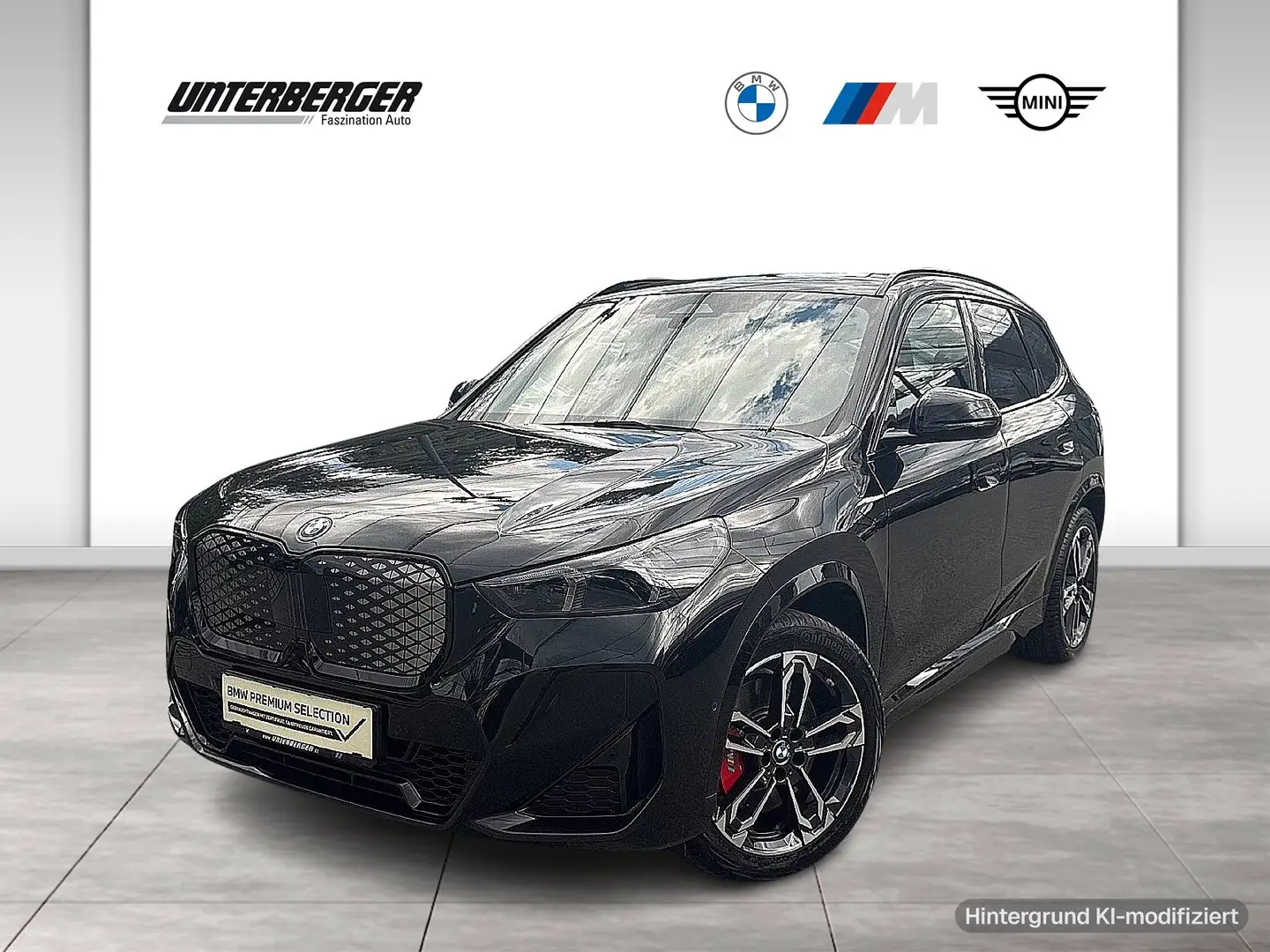 BMW iX1 eDrive20 M Sportpaket Pro // elektr. Sitzverstell Schwarz - 1