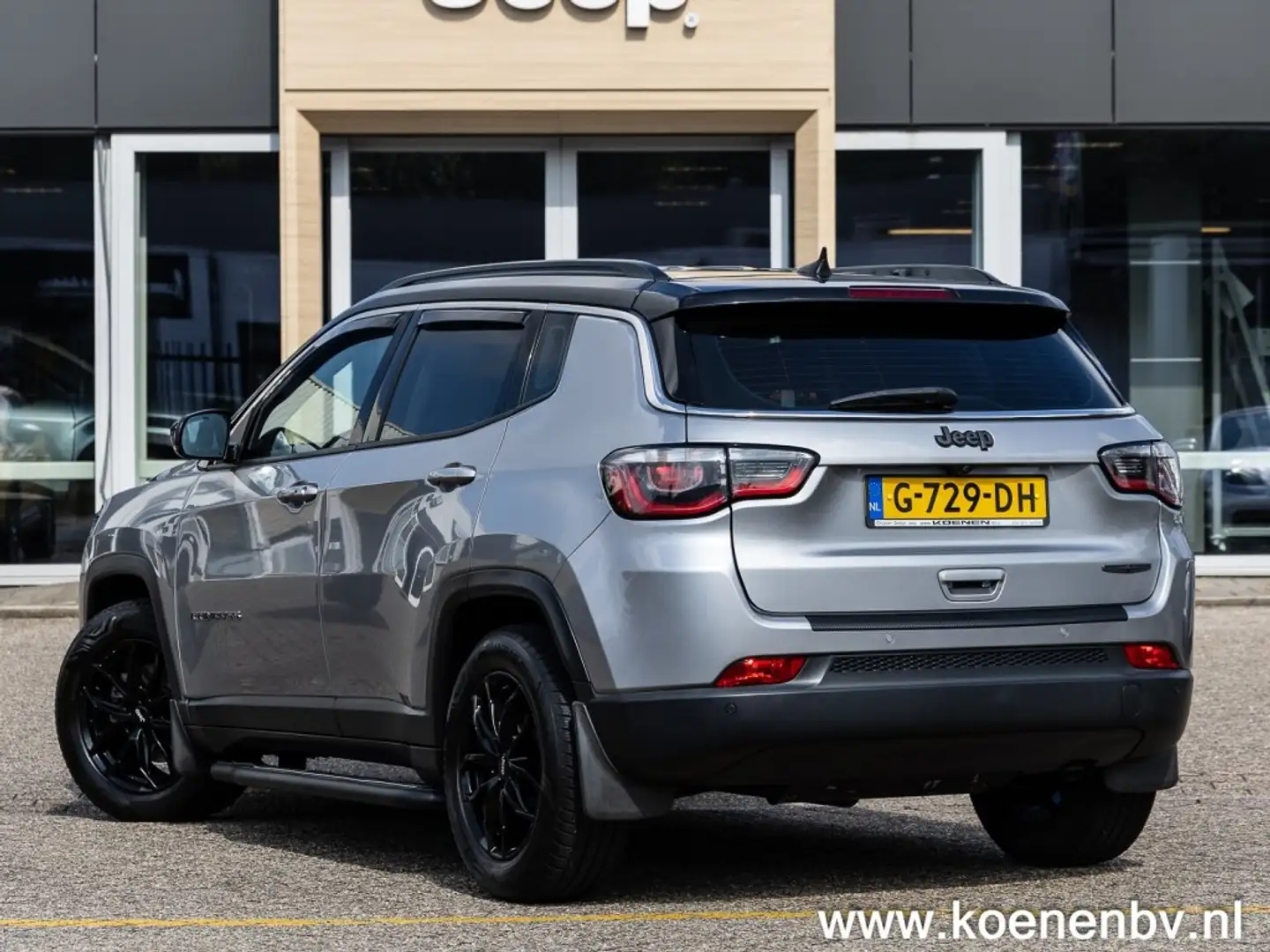 Jeep Compass 1.4 Multi Air 140 pk Night Eagle / SIDE STEPS Grijs - 2