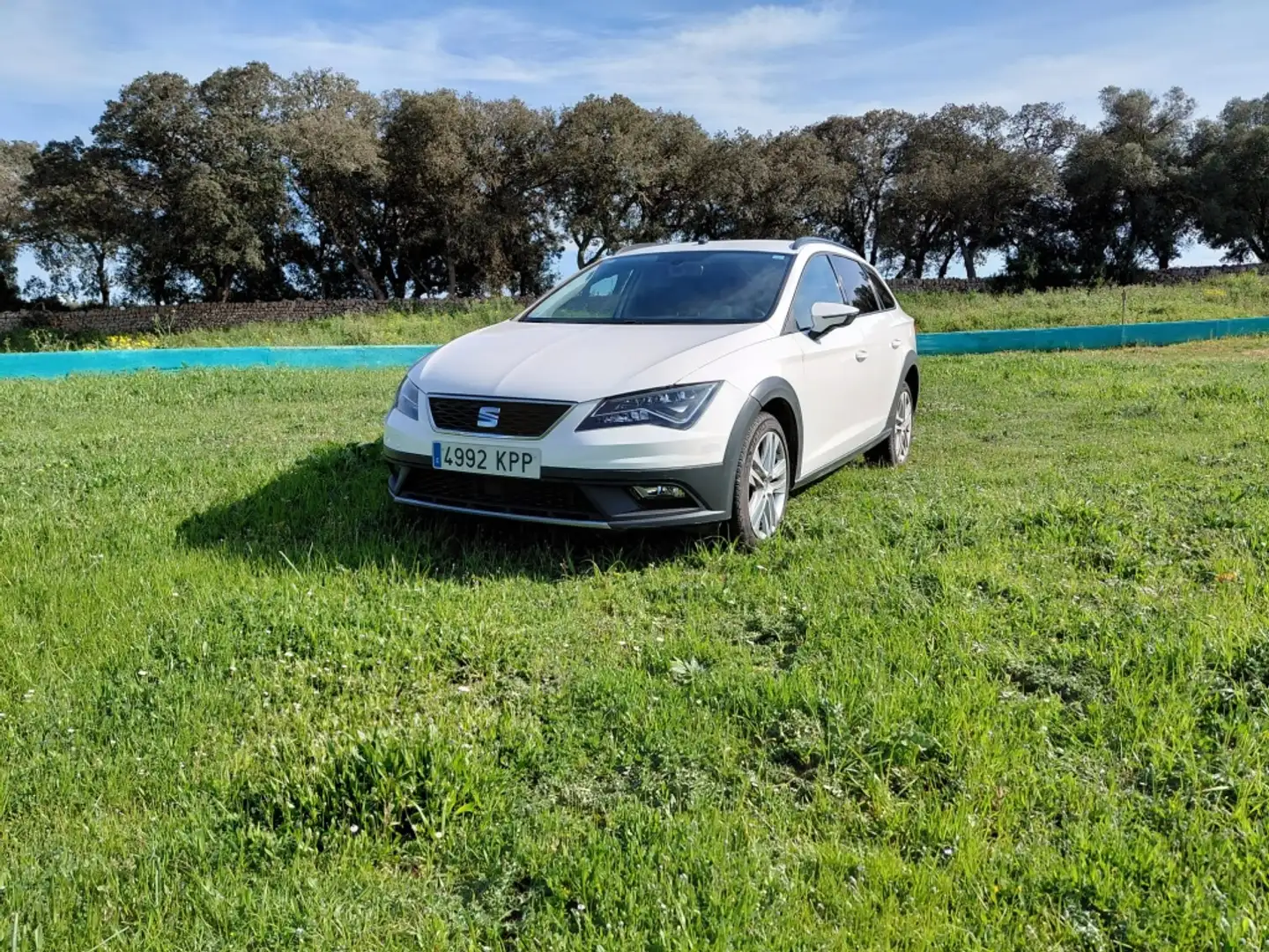 SEAT Leon 2.0TDI CR S&S 4Drive DSG6 150 Blanco - 2