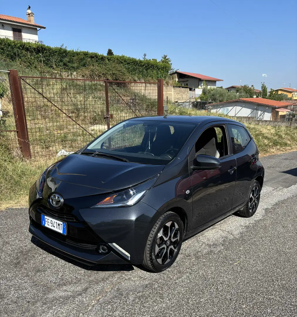 Toyota Aygo 5p 1.0 x-cool m-mt - 1