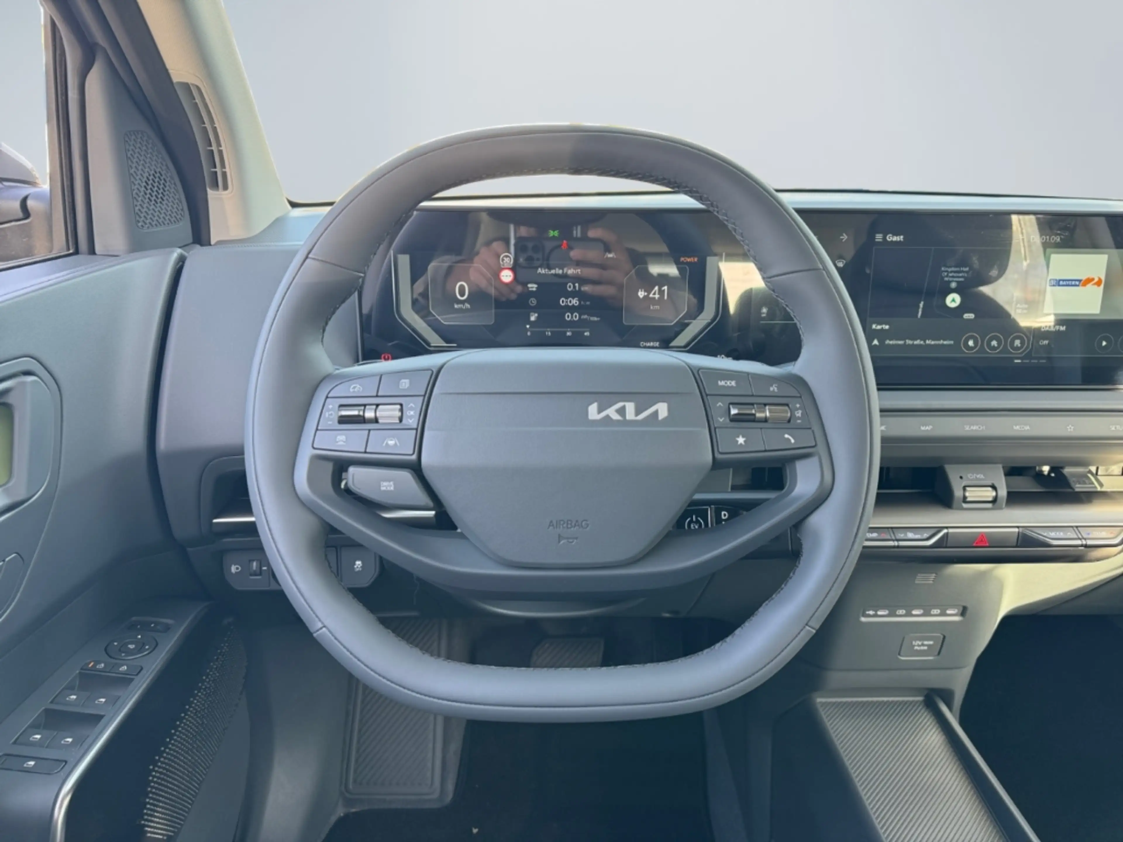 Kia EV2 108 kW Air 42.2 5S AIR WIN WP NAV HDA Digitales Co — photo 12