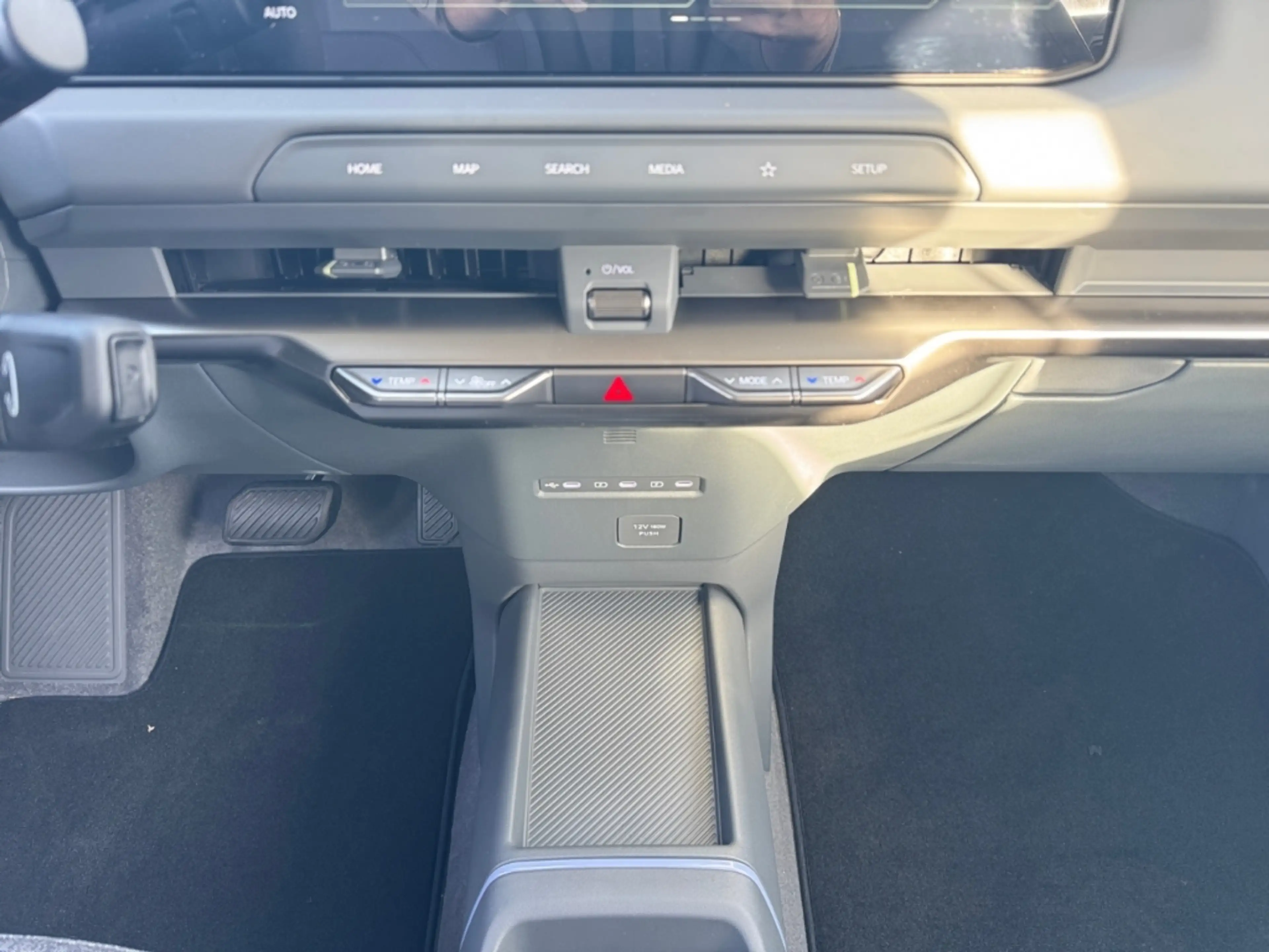 Kia EV2 108 kW Air 42.2 5S AIR WIN WP NAV HDA Digitales Co — photo 11