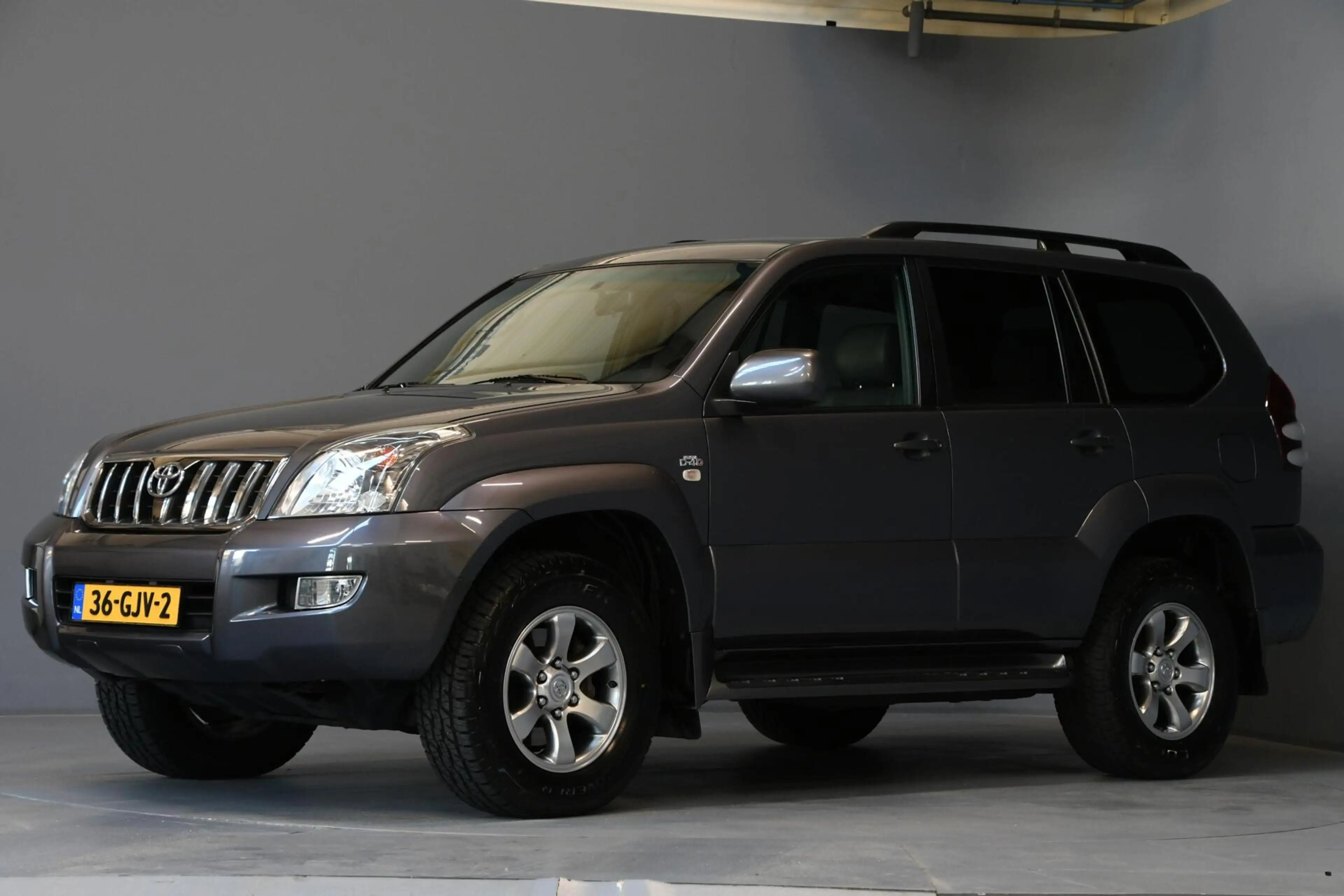 Toyota Land Cruiser LandCruiser 3.0 D-4D SX Edition | NETTE STAAT — photo 2