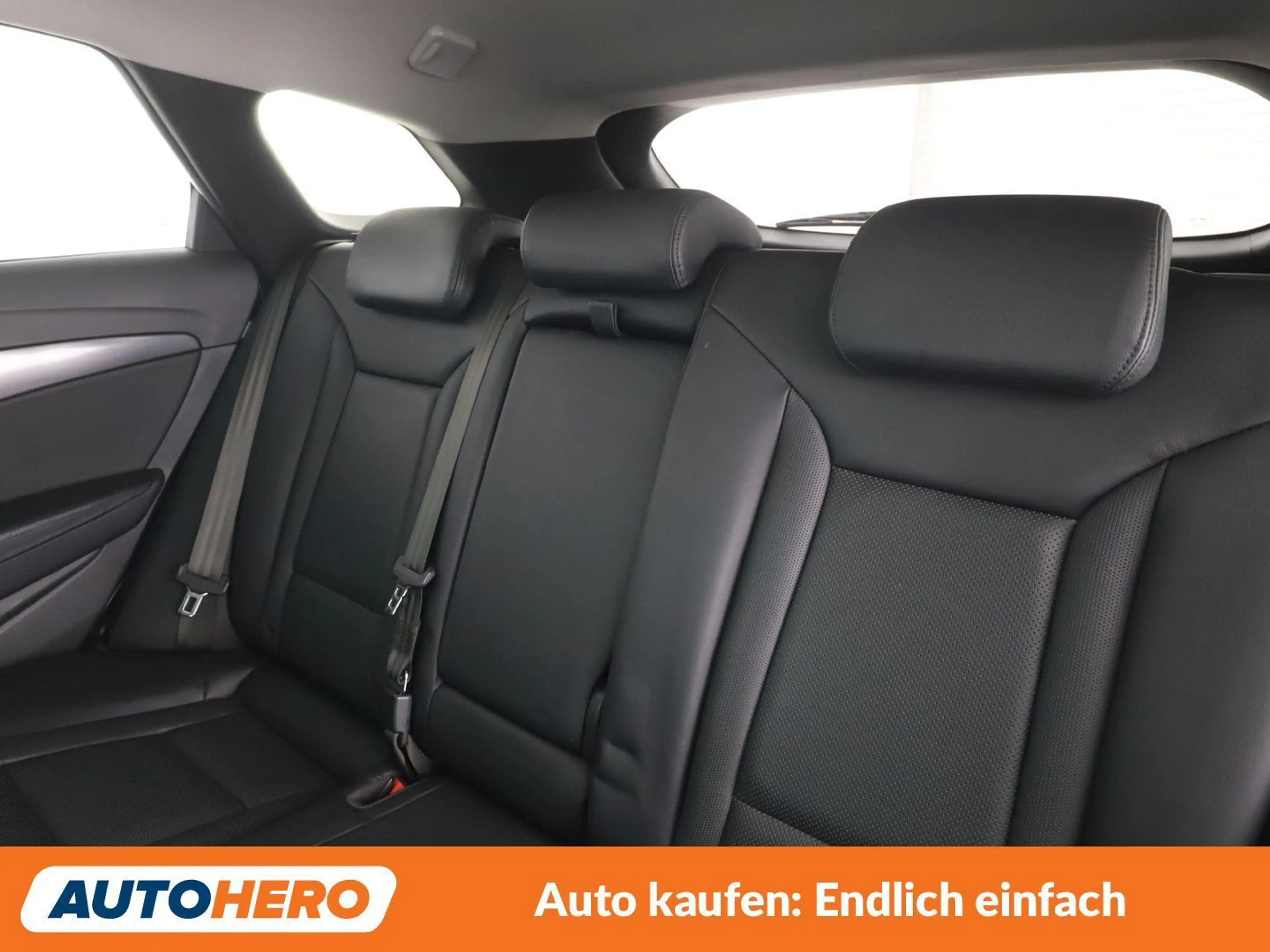 Hyundai i40 1.6 CRDi LEVEL 6 — photo 14