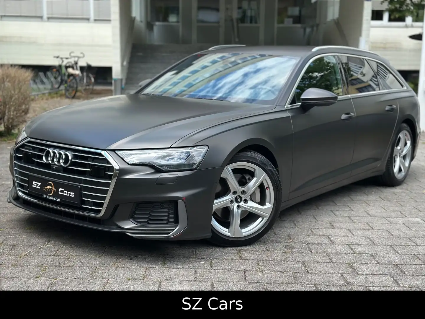 Audi A6 Avant 45 TDI quattro sport*360 KAM*S-Line*HUD Rouge - 1