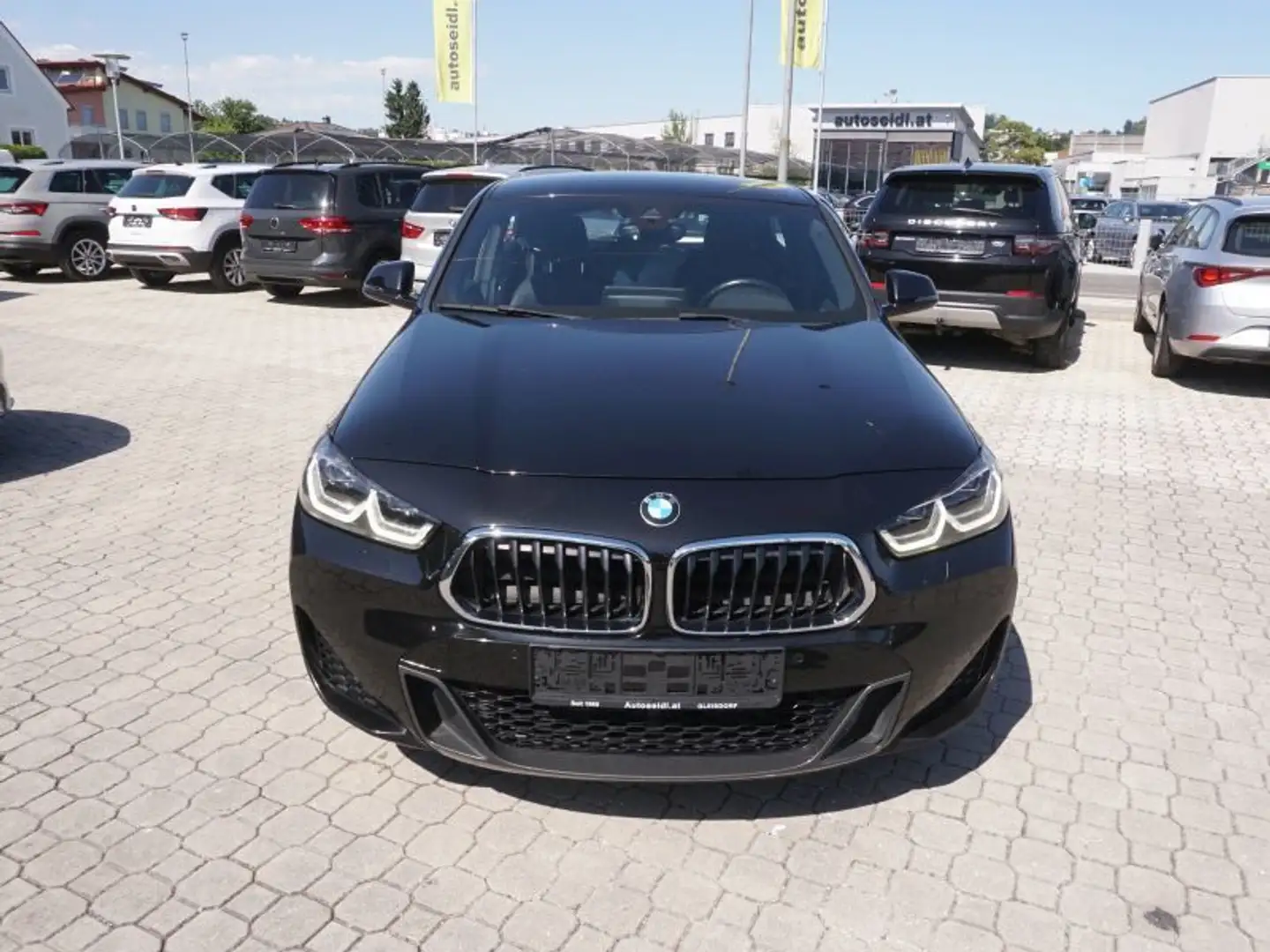 BMW X2 xDrive 20d Aut. *M-SPORT* Schwarz - 2