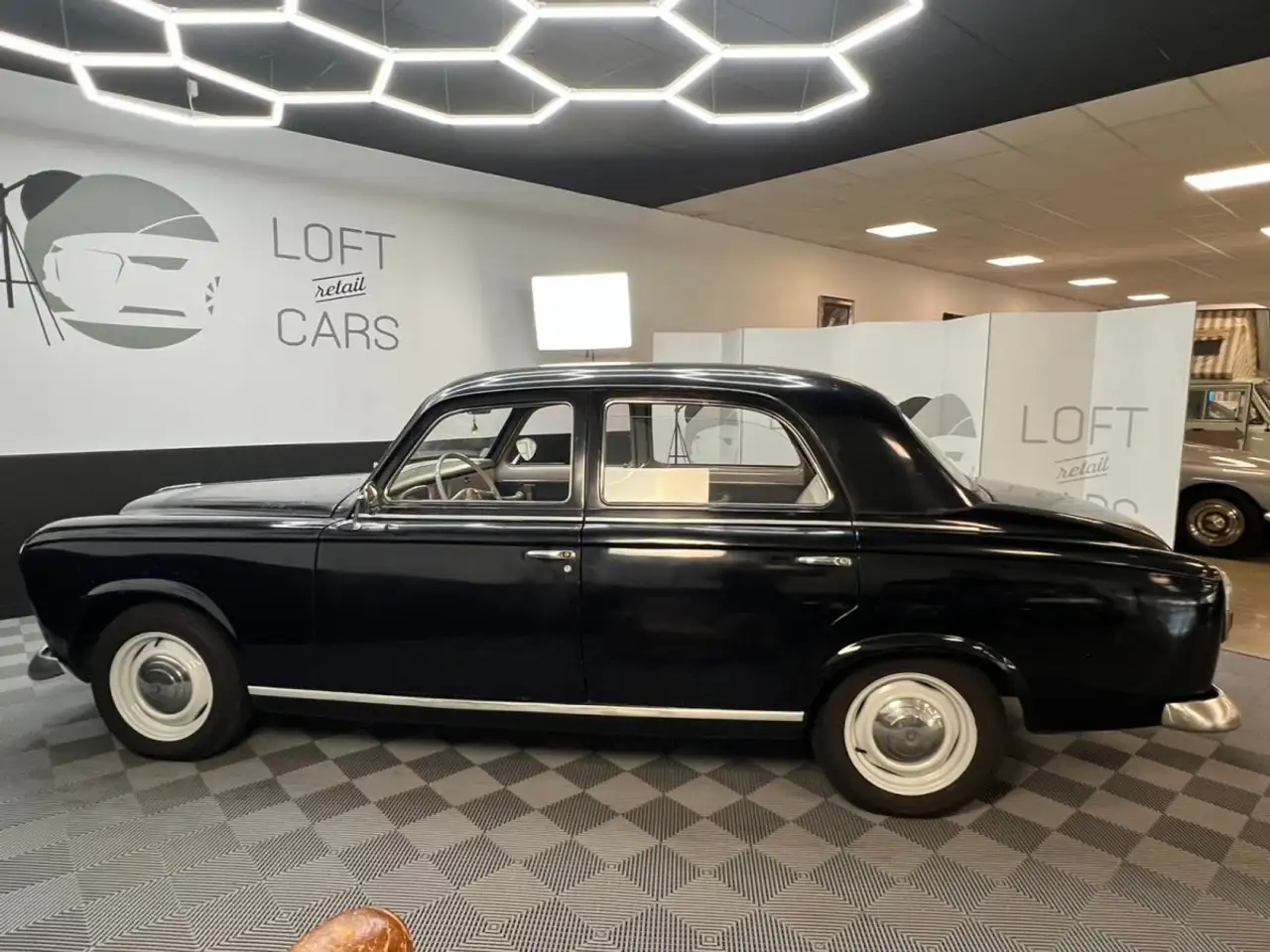 Peugeot E, foto 4
