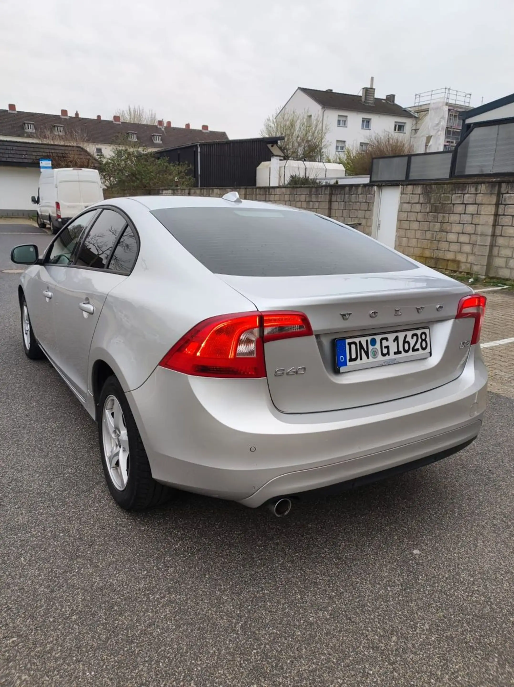 Volvo S60 Lim. Linje Business Navi Leder Xenon — photo 5
