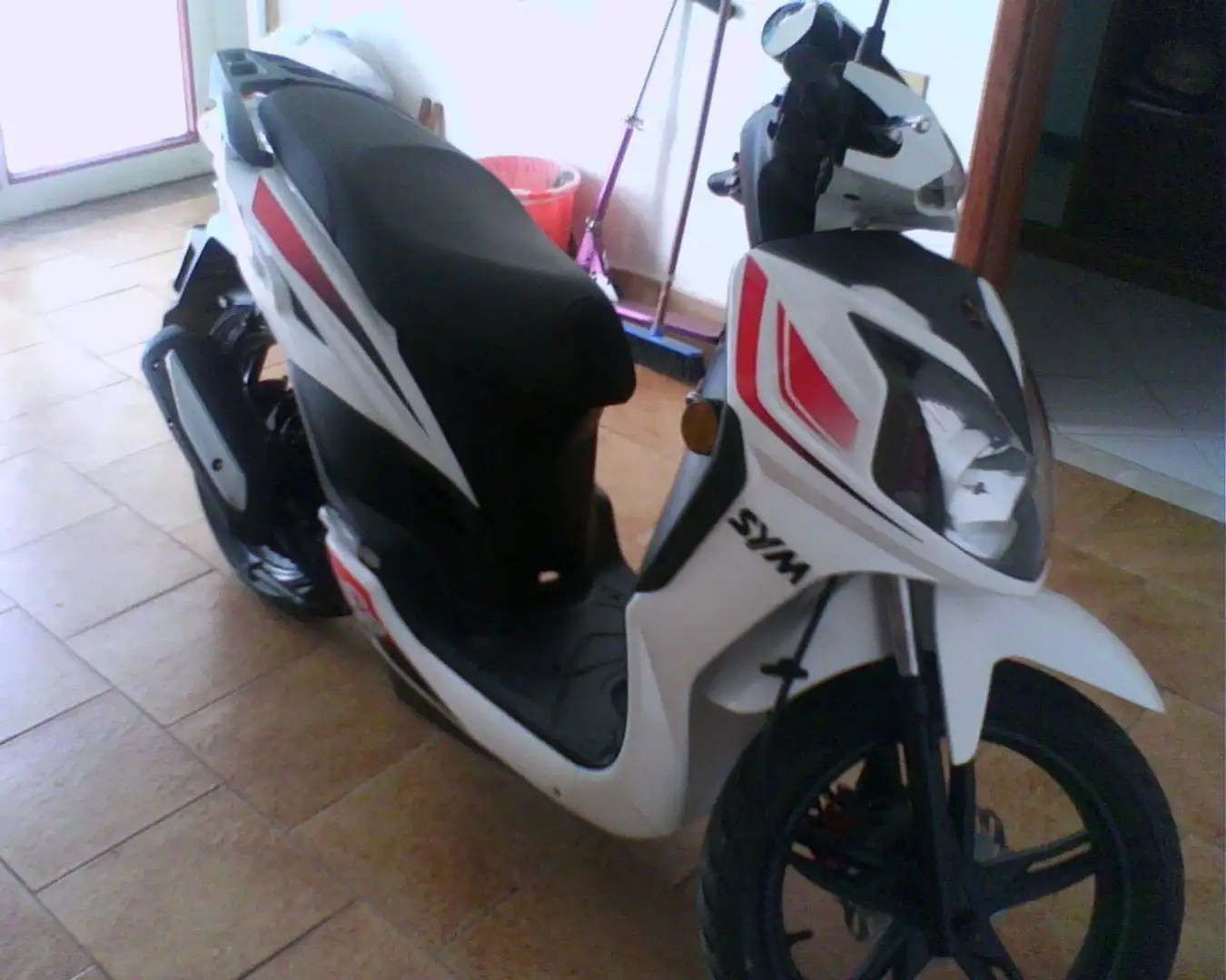 SYM Symphony 50 SR Bianco - 1