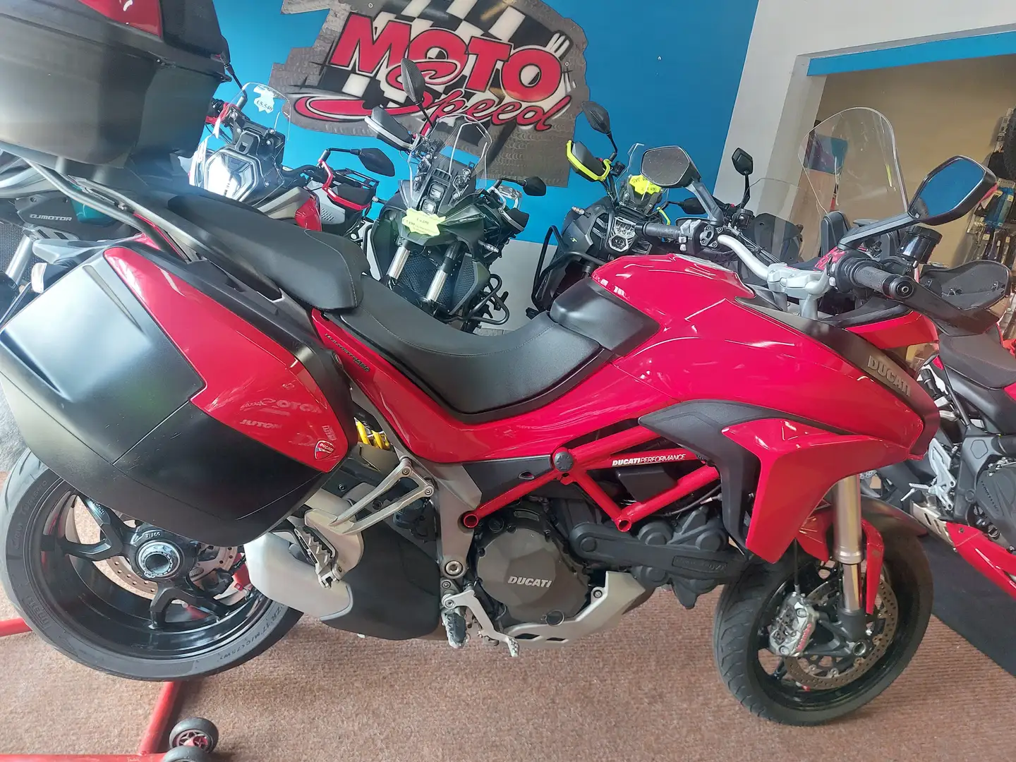 Ducati Multistrada 1200 Rosso - 2