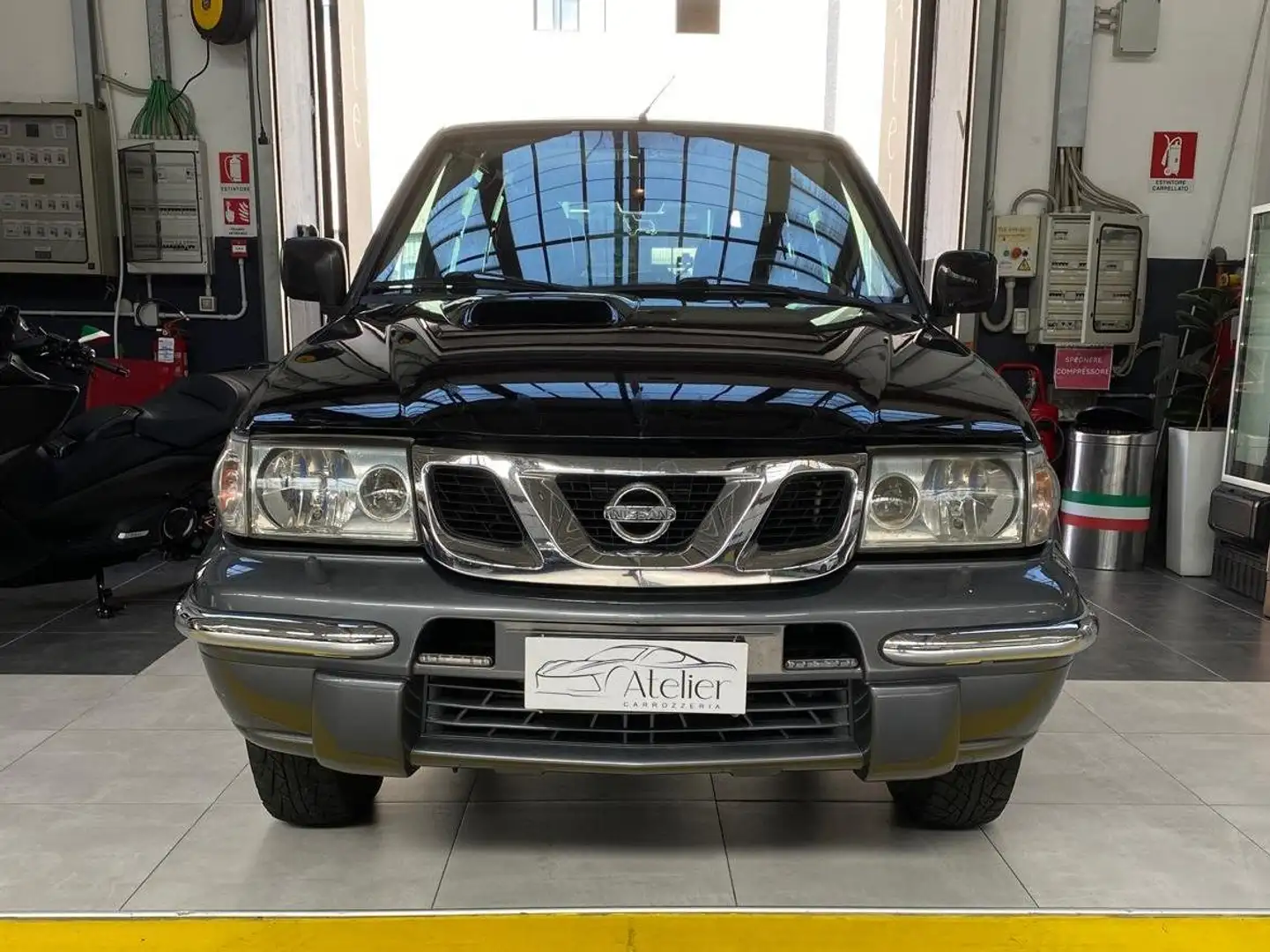 Nissan Terrano Terrano II 2000 5p 3.0 dit Sport Schwarz - 1
