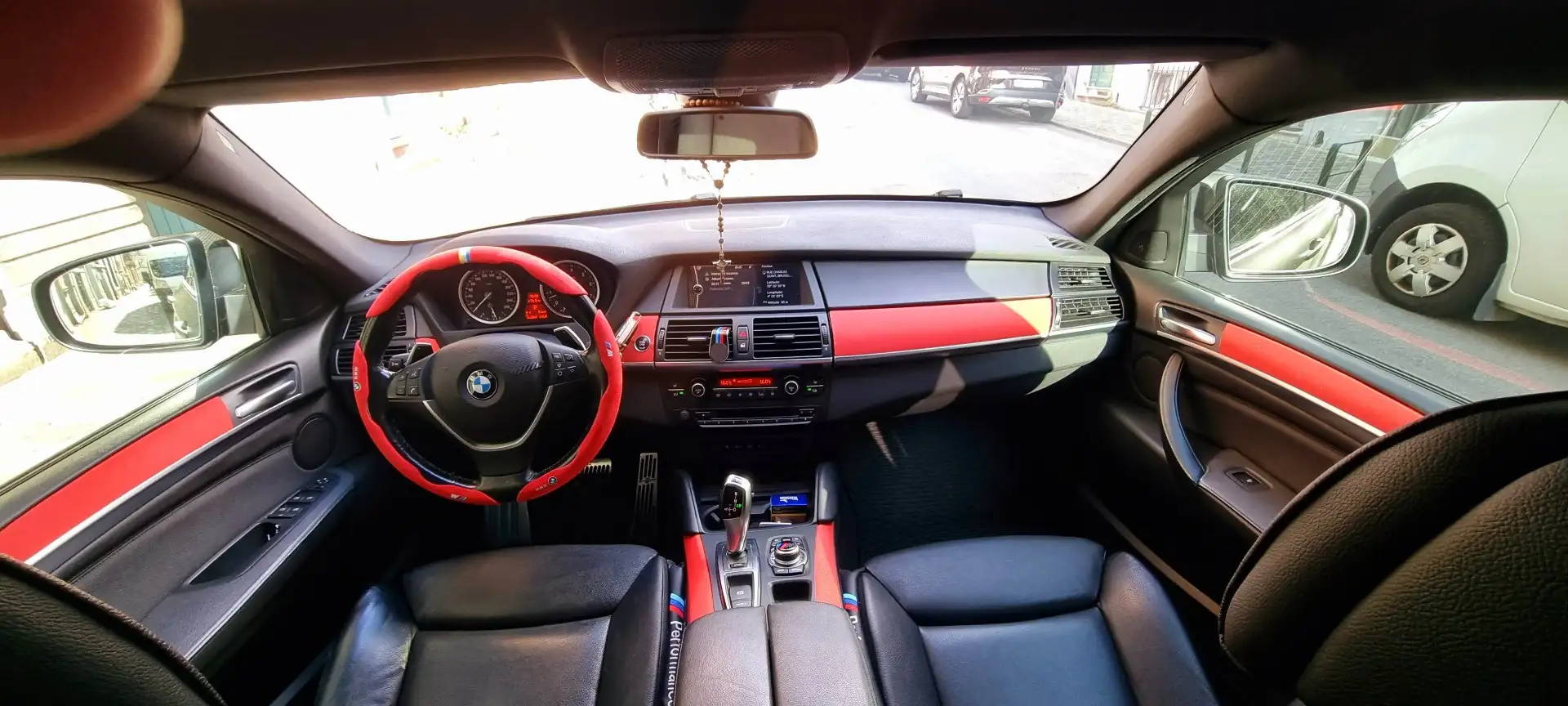 BMW X6 xDrive35i Zwart - 1