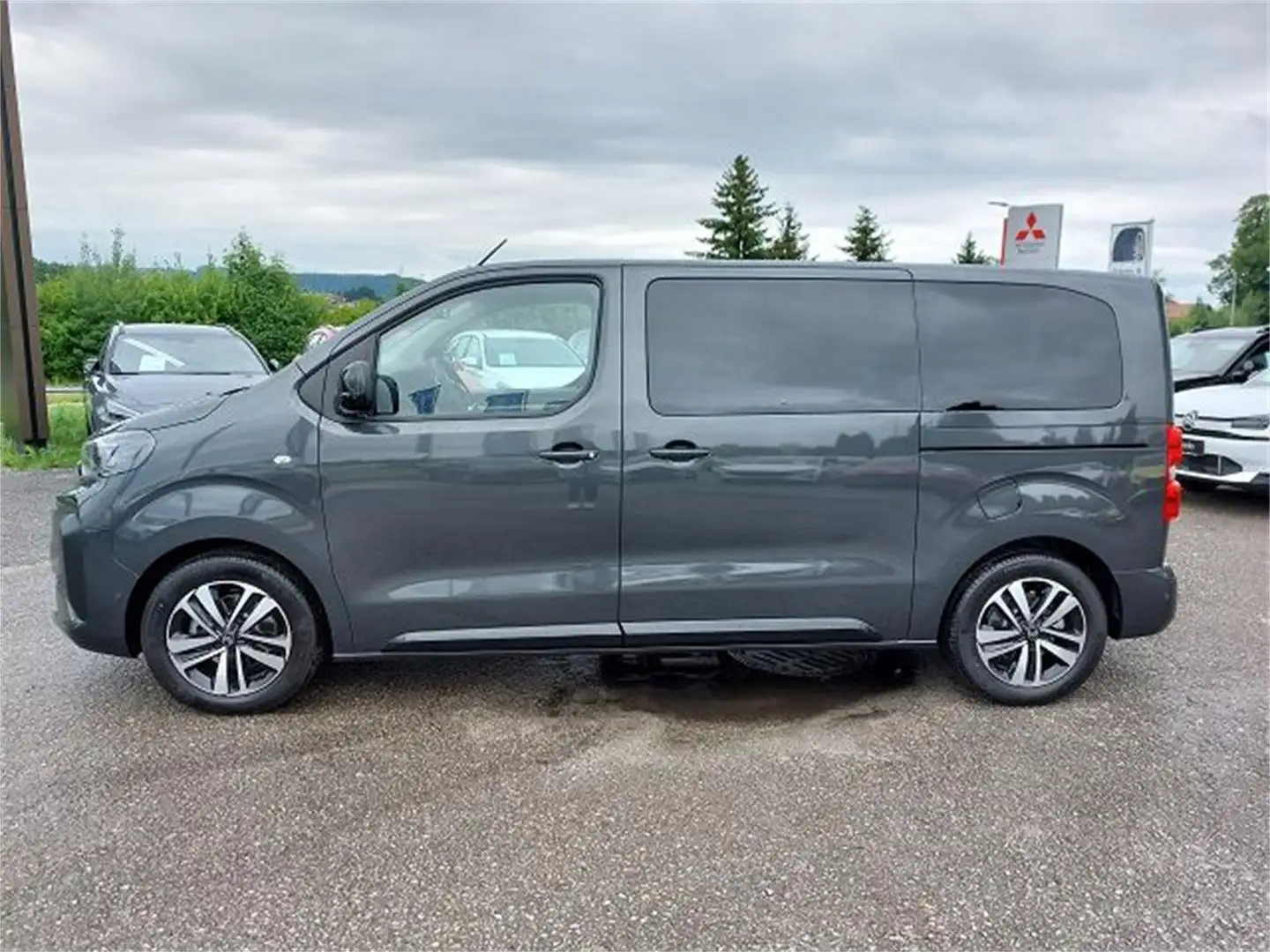 Citroen Spacetourer M BlueHDi 180 S&S EAT8 Business Lounge Grau - 2