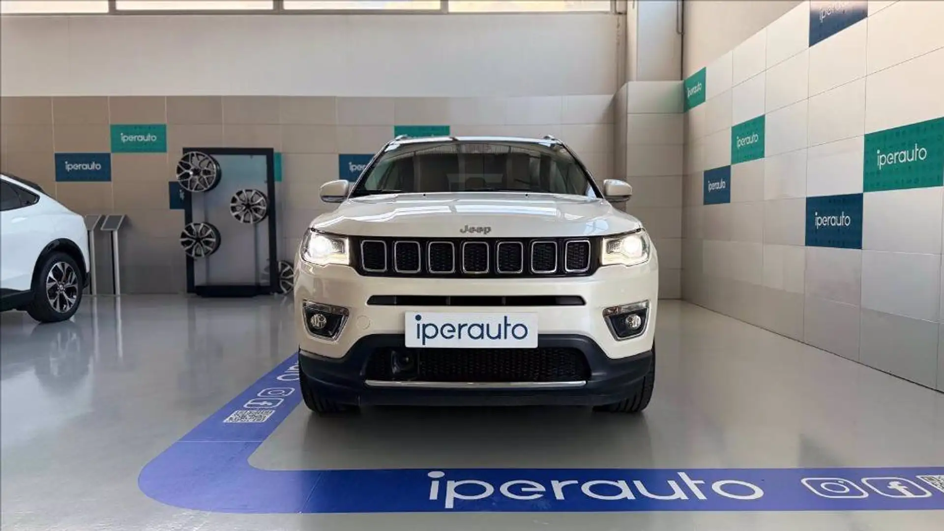 Jeep Compass 1.4 m-air Limited 4wd 170cv auto Bianco - 2