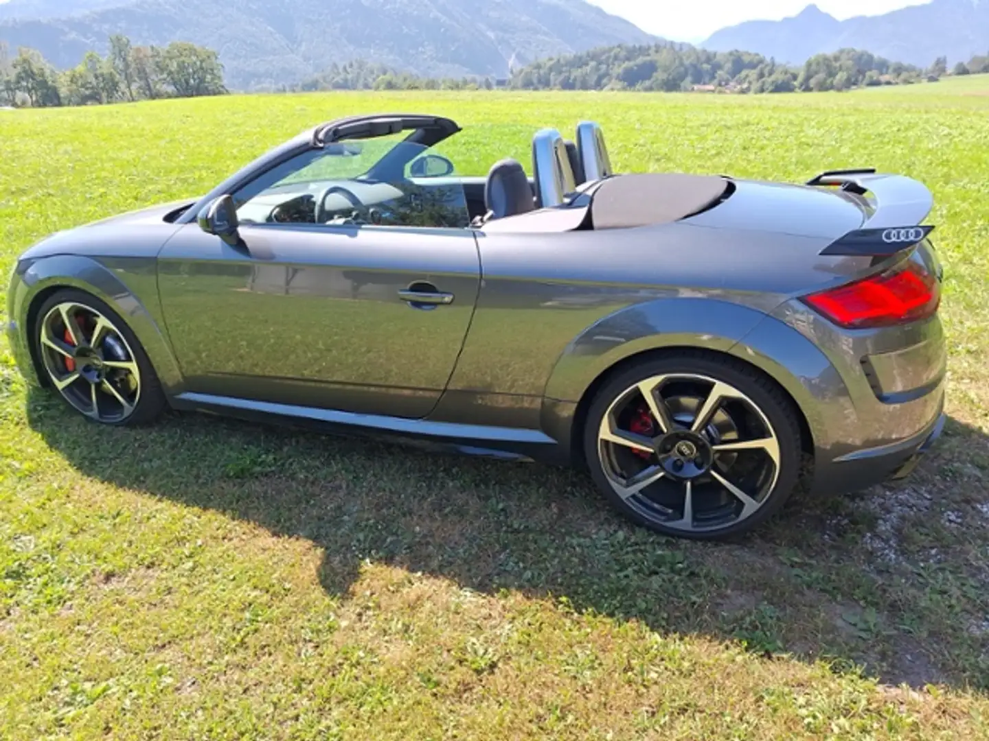 Audi TT RS Roadster 2.5 TFSI quattro*Leder*280Km/h*RS-Abgas* Grau - 2