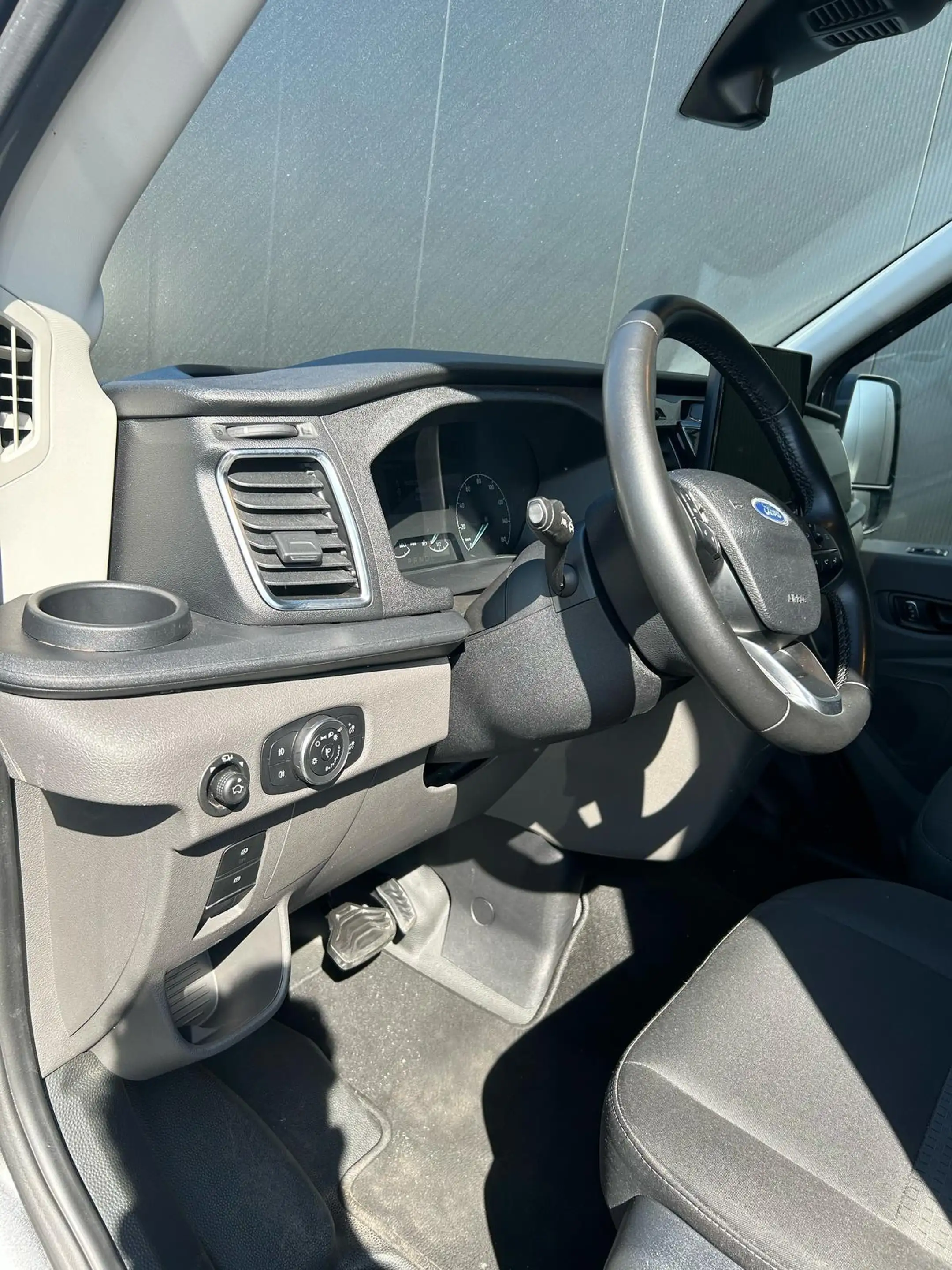 Ford E-Transit 2T 350 L3H2 Trend — photo 9